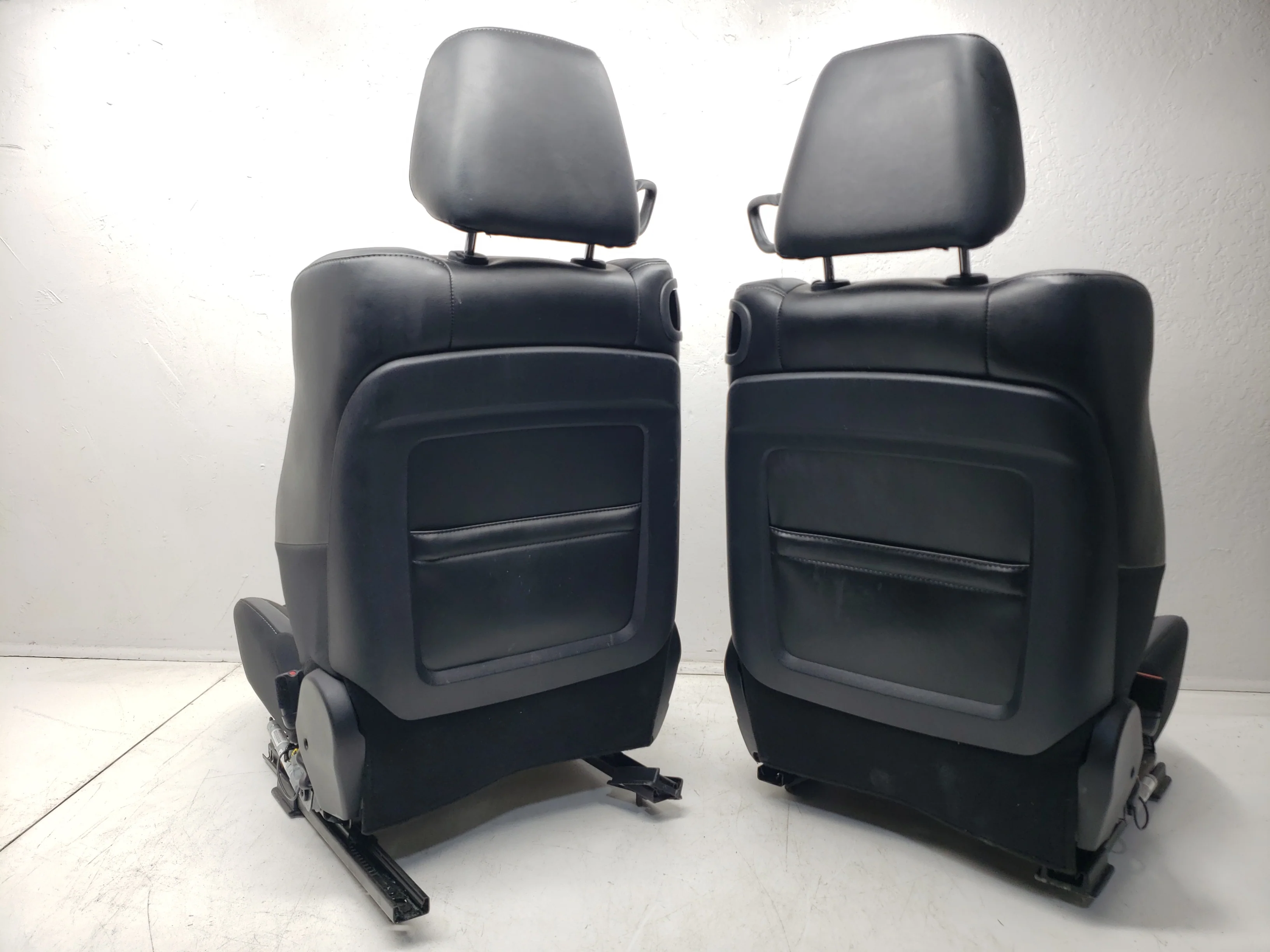 Dodge Challenger Seats, SRT 2008-2024 Heated Cooled Leather #1630 - Image 9