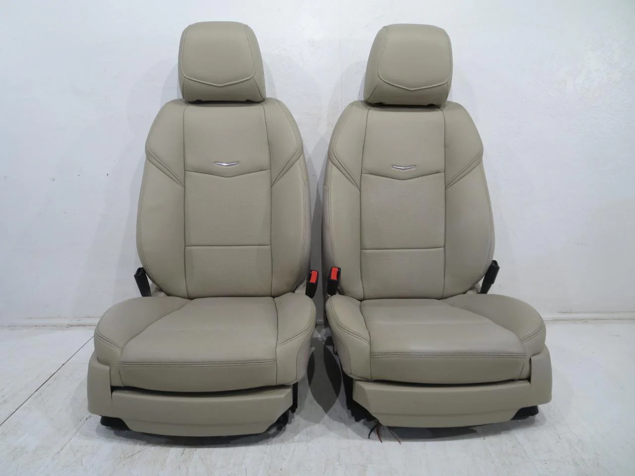 2013 - 2019 Cadillac ATS Seats, Sedan, Light Tan Leather #340r - Image 16