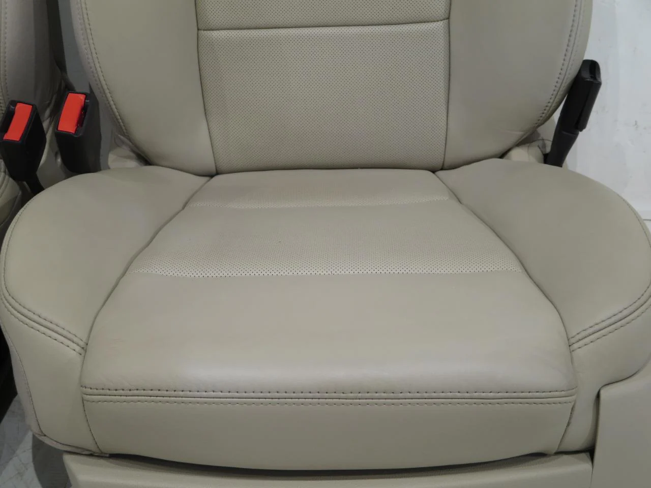 2013 - 2019 Cadillac ATS Seats, Sedan, Light Tan Leather #340r - Image 3