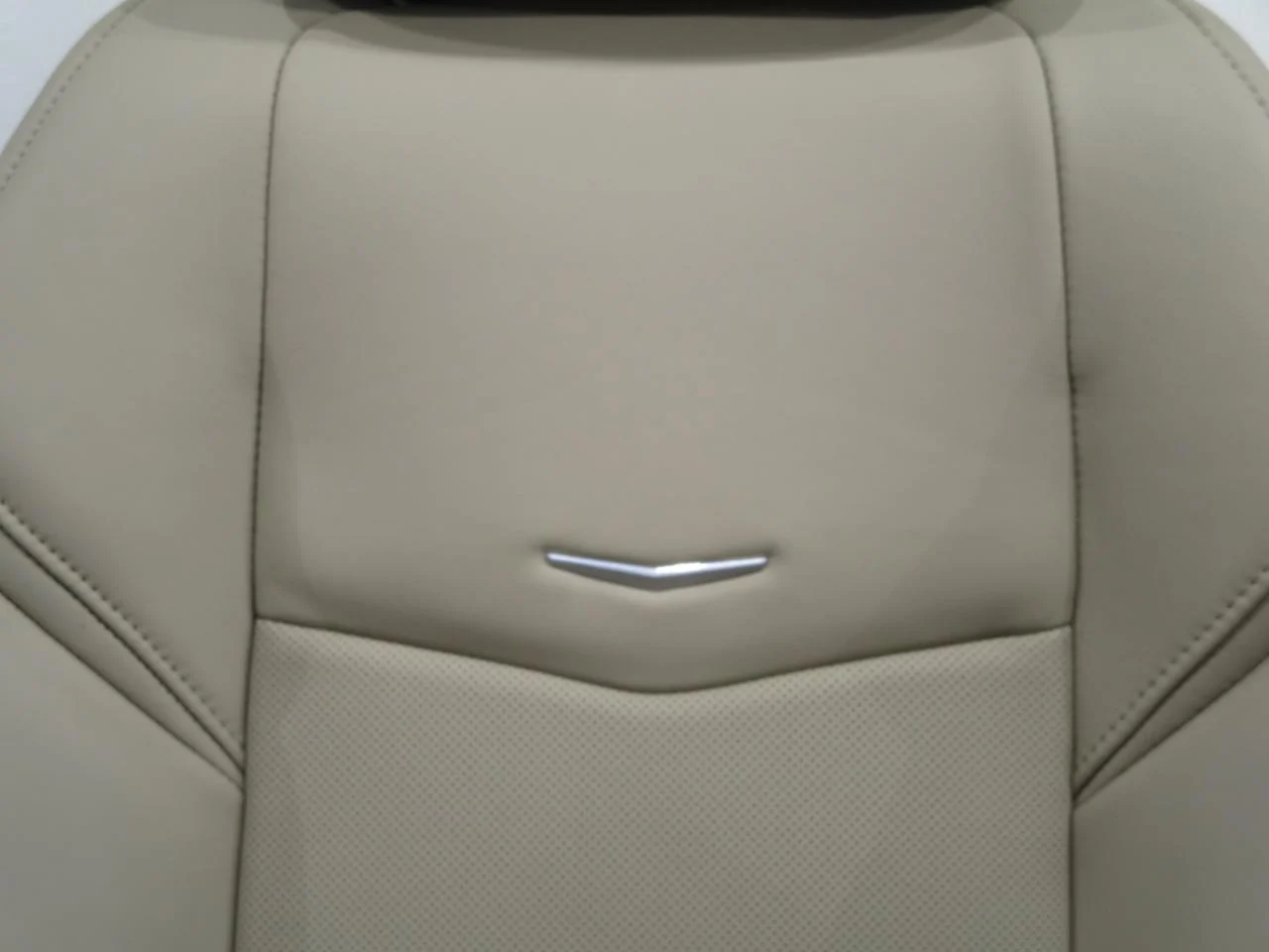 2013 - 2019 Cadillac ATS Seats, Sedan, Light Tan Leather #340r - Image 8