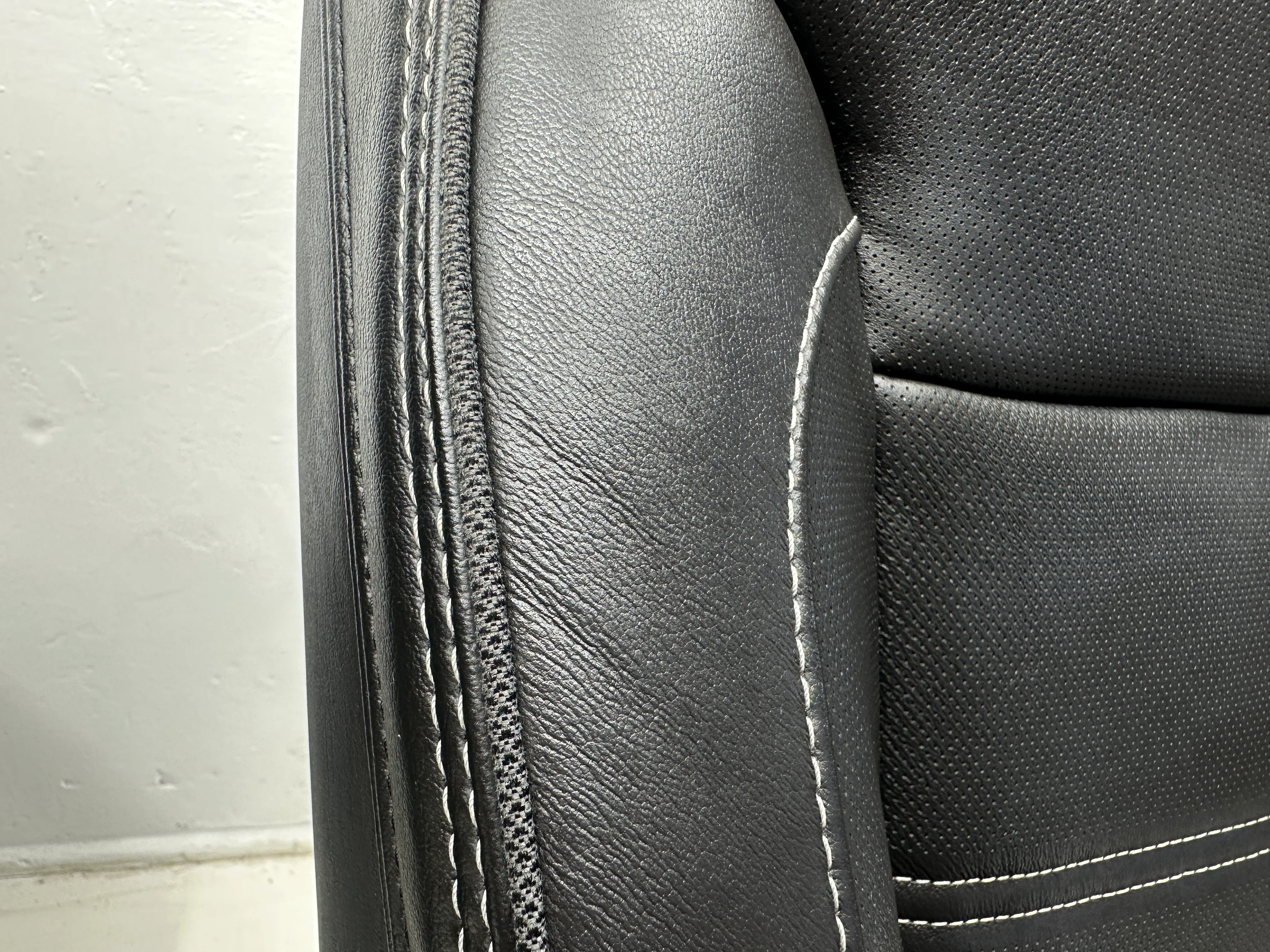 2015 - 2020  Yukon Denali Front Seats, GMC Black Leather, Heated & Cooled #3015 - Image 12