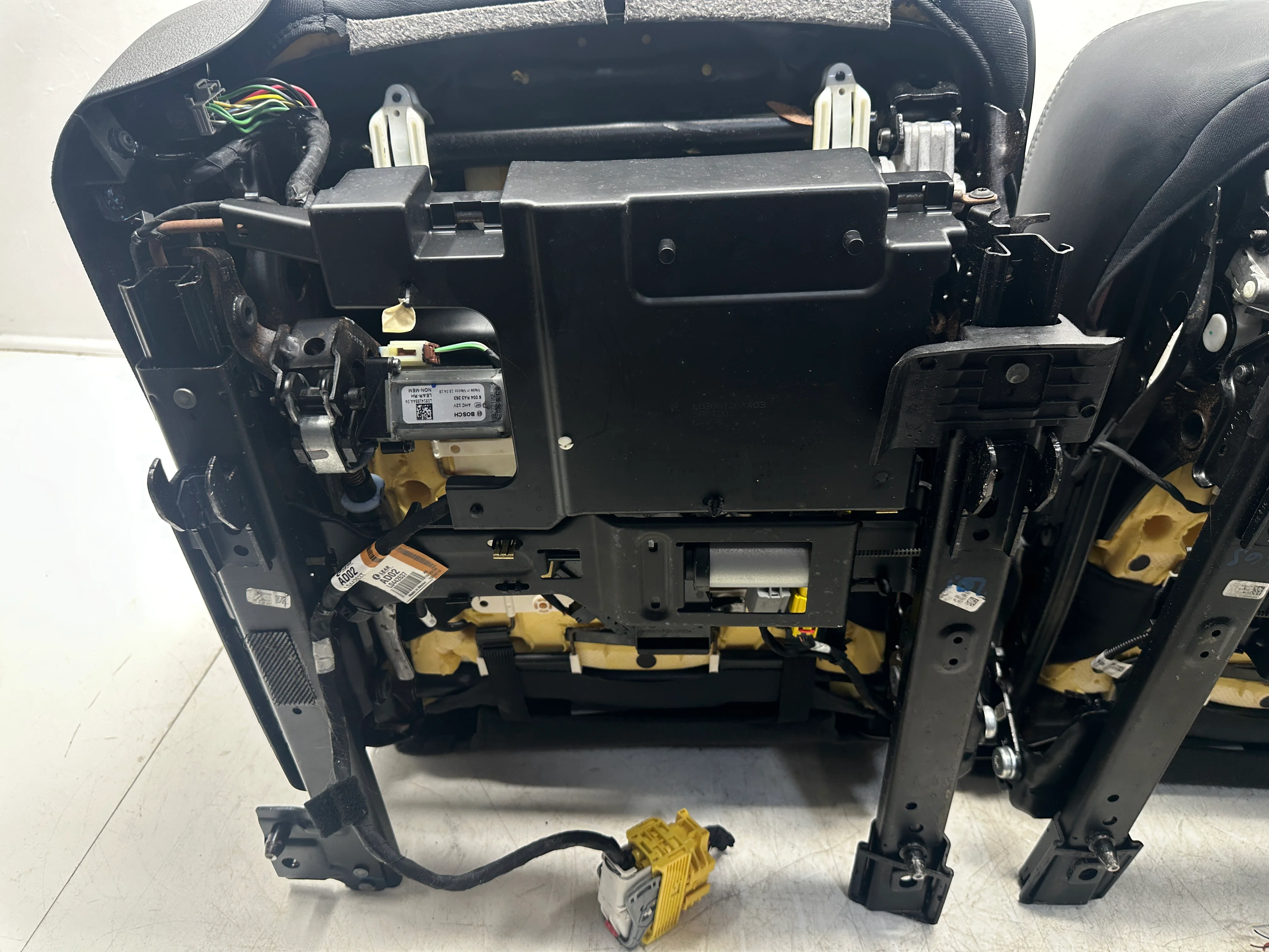 2015 - 2020  Yukon Denali Front Seats, GMC Black Leather, Heated & Cooled #3015 - Image 13