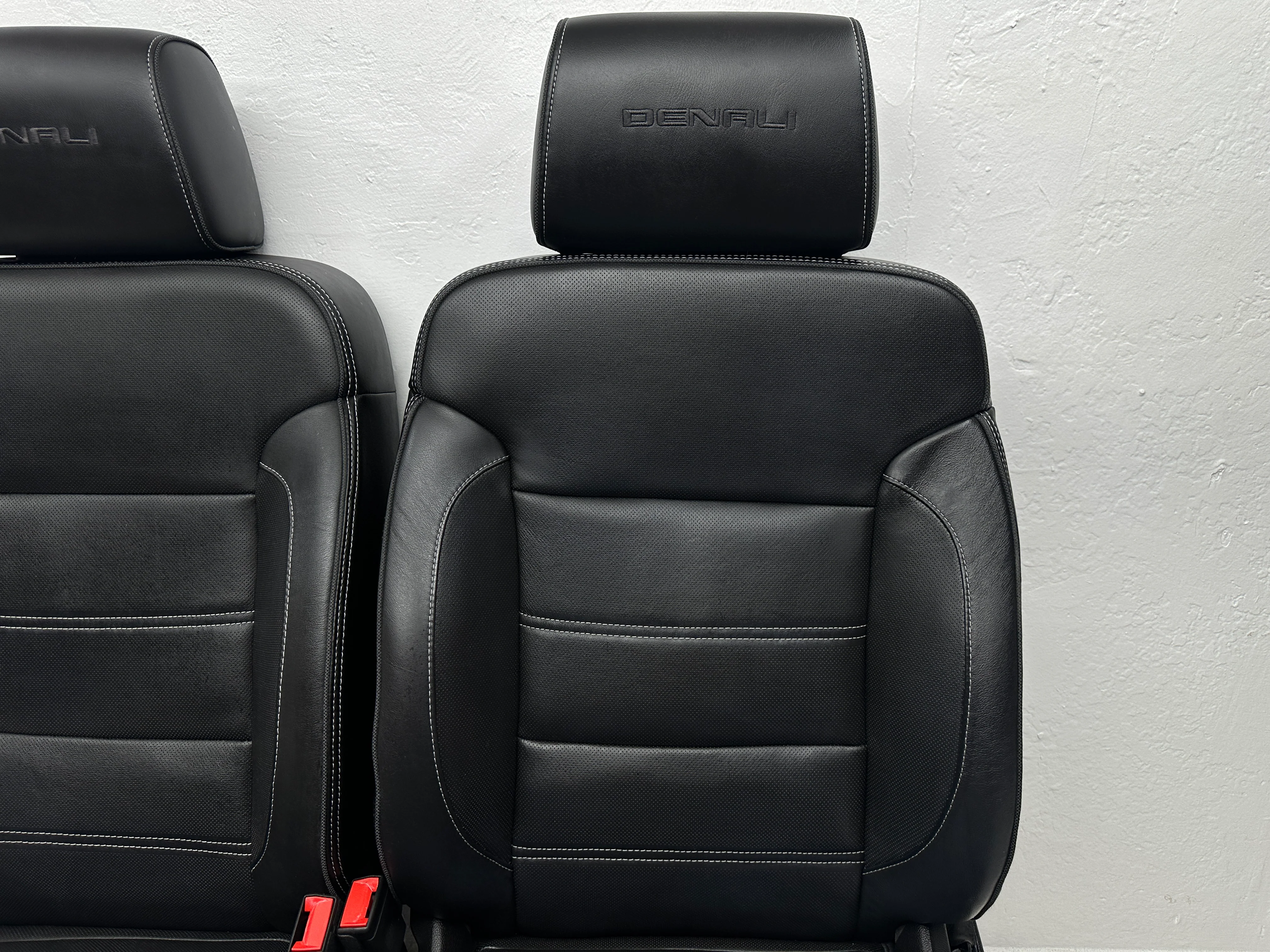 2015 - 2020  Yukon Denali Front Seats, GMC Black Leather, Heated & Cooled #3015 - Image 6