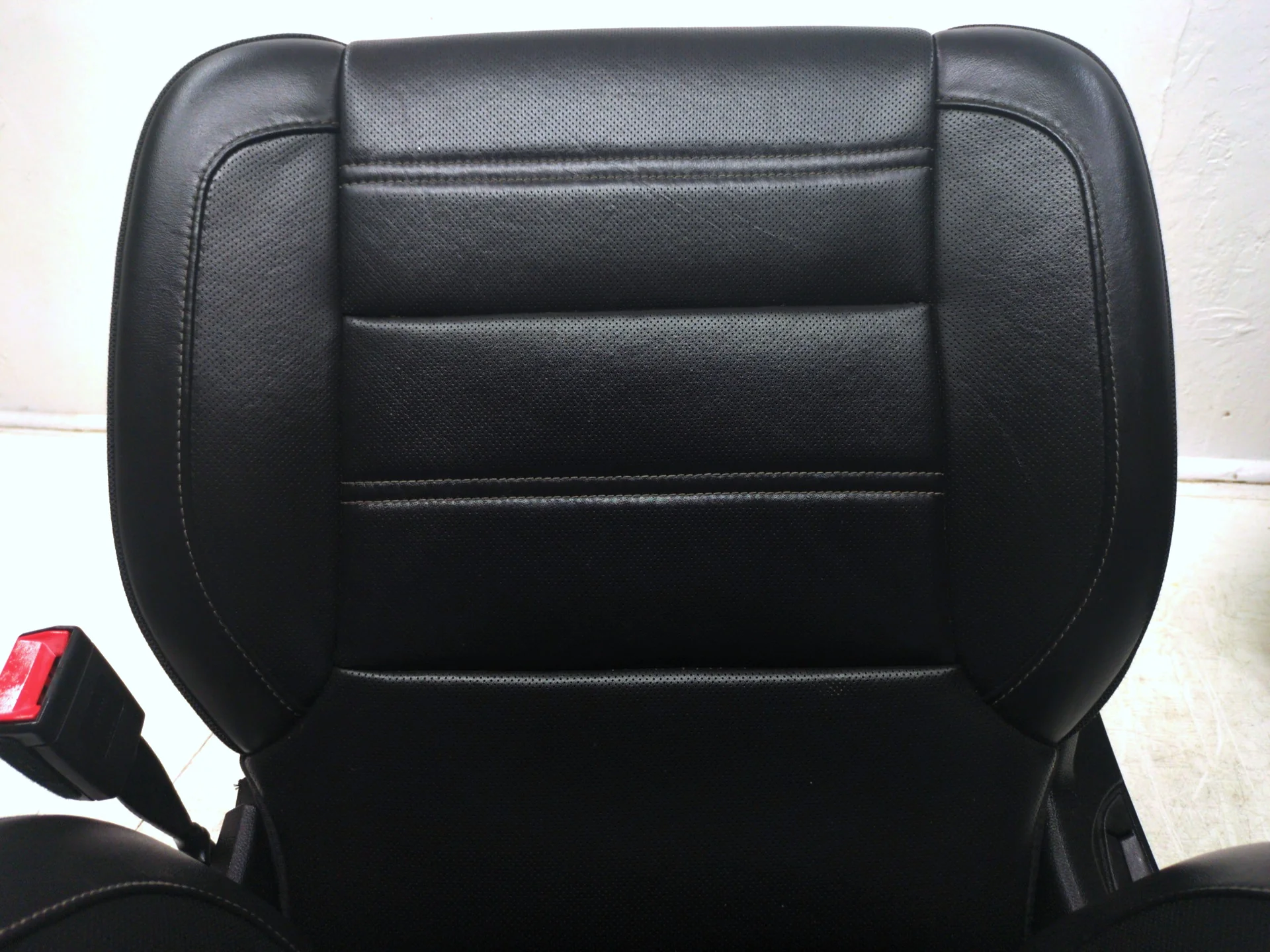 2016 - 2019 GMC Sierra Denali Front Seats, Black Leather, Heated & Cooled #1467 - Image 13