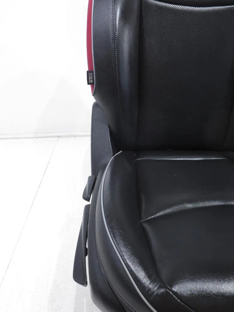 2016 - 2023 Fiat 500x Seats, Heated Black Leather, Lounge #958r - Image 4