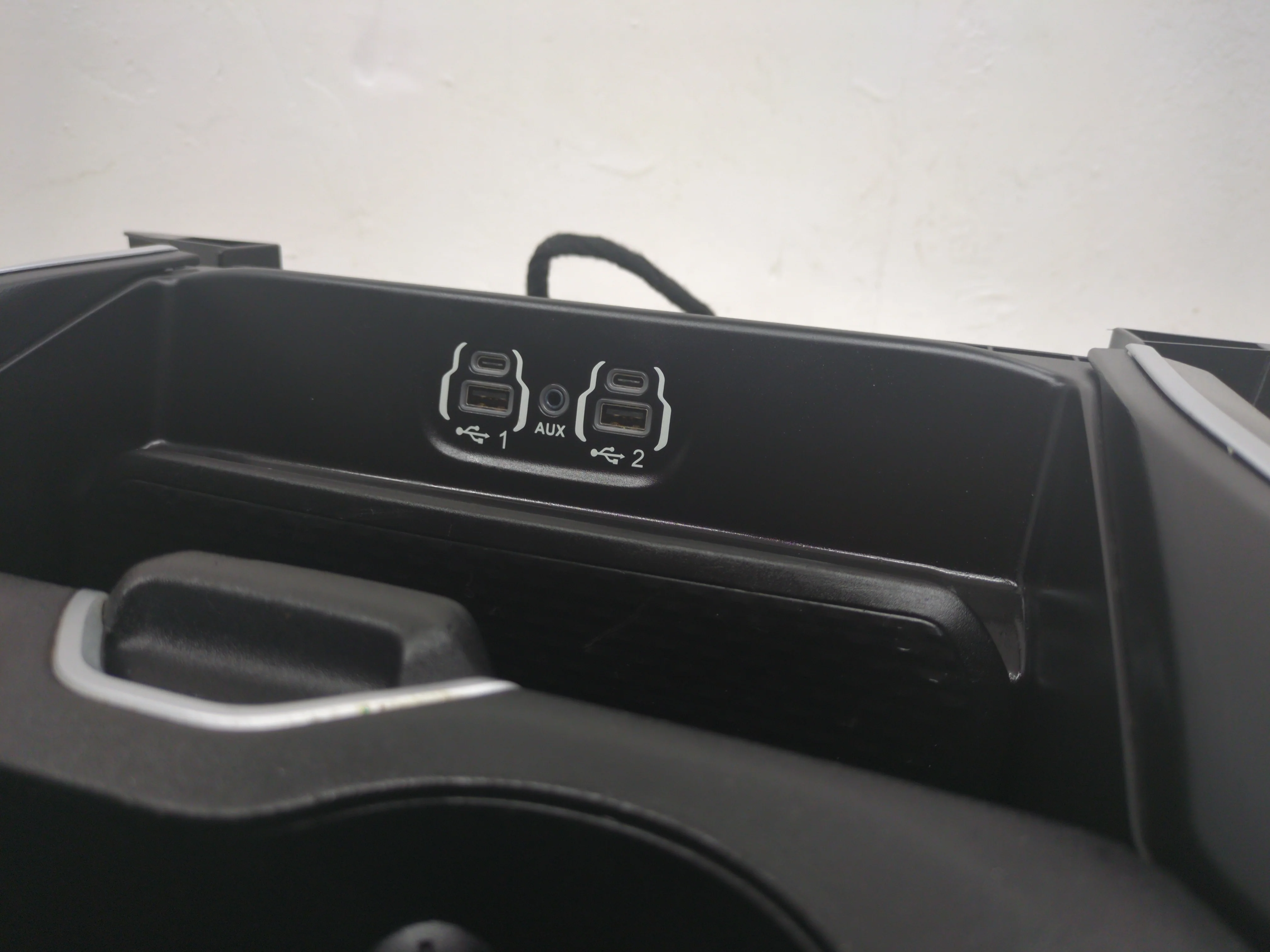 2019 - 2024 Dodge Ram Center Console, 1500 DT, Black & Gray. #1781 - Image 14