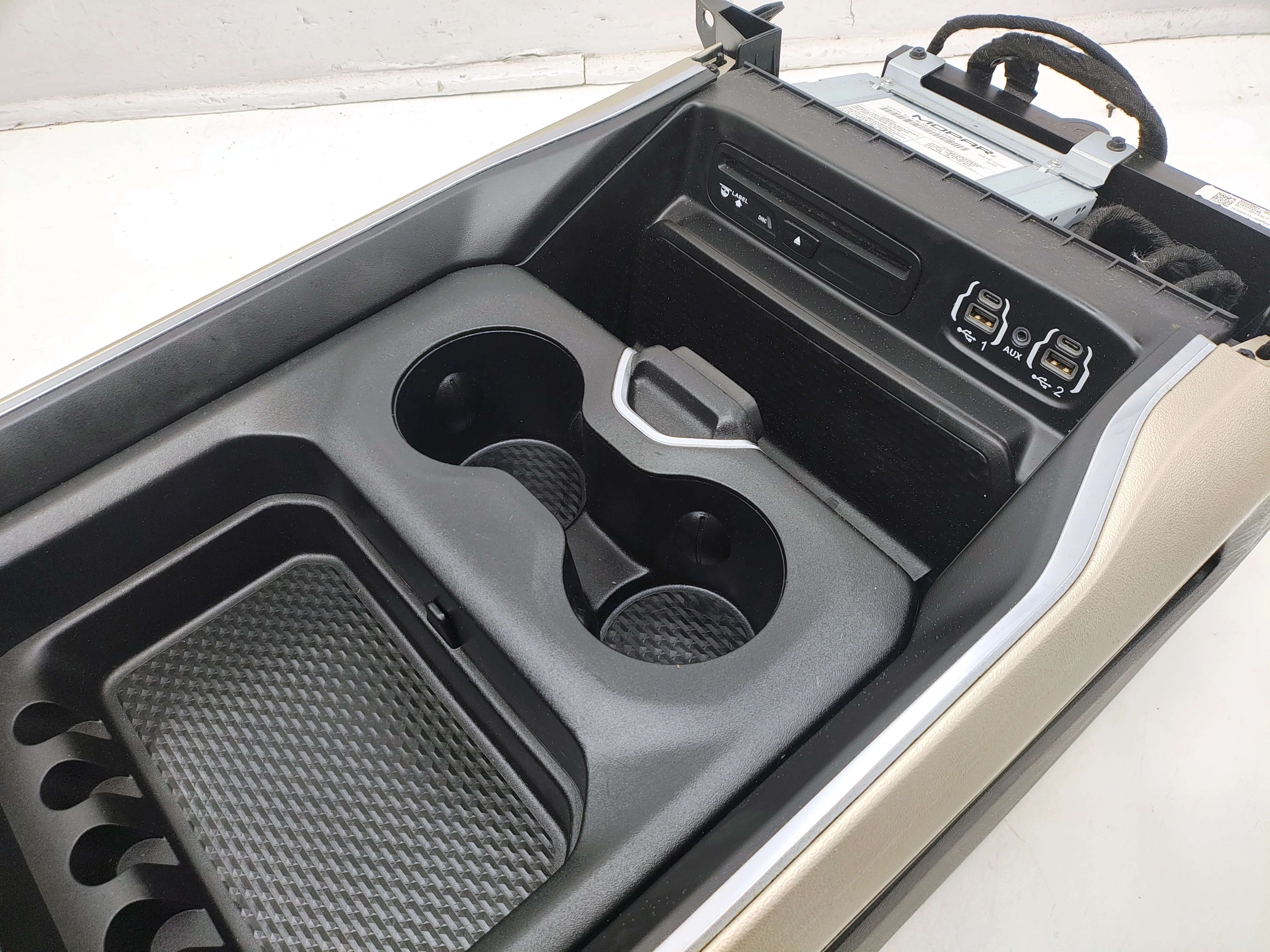 Ram Center Console 1500 DT, 2019 - 2026 Laramie Sport Black & Gold #1628 - Image 6