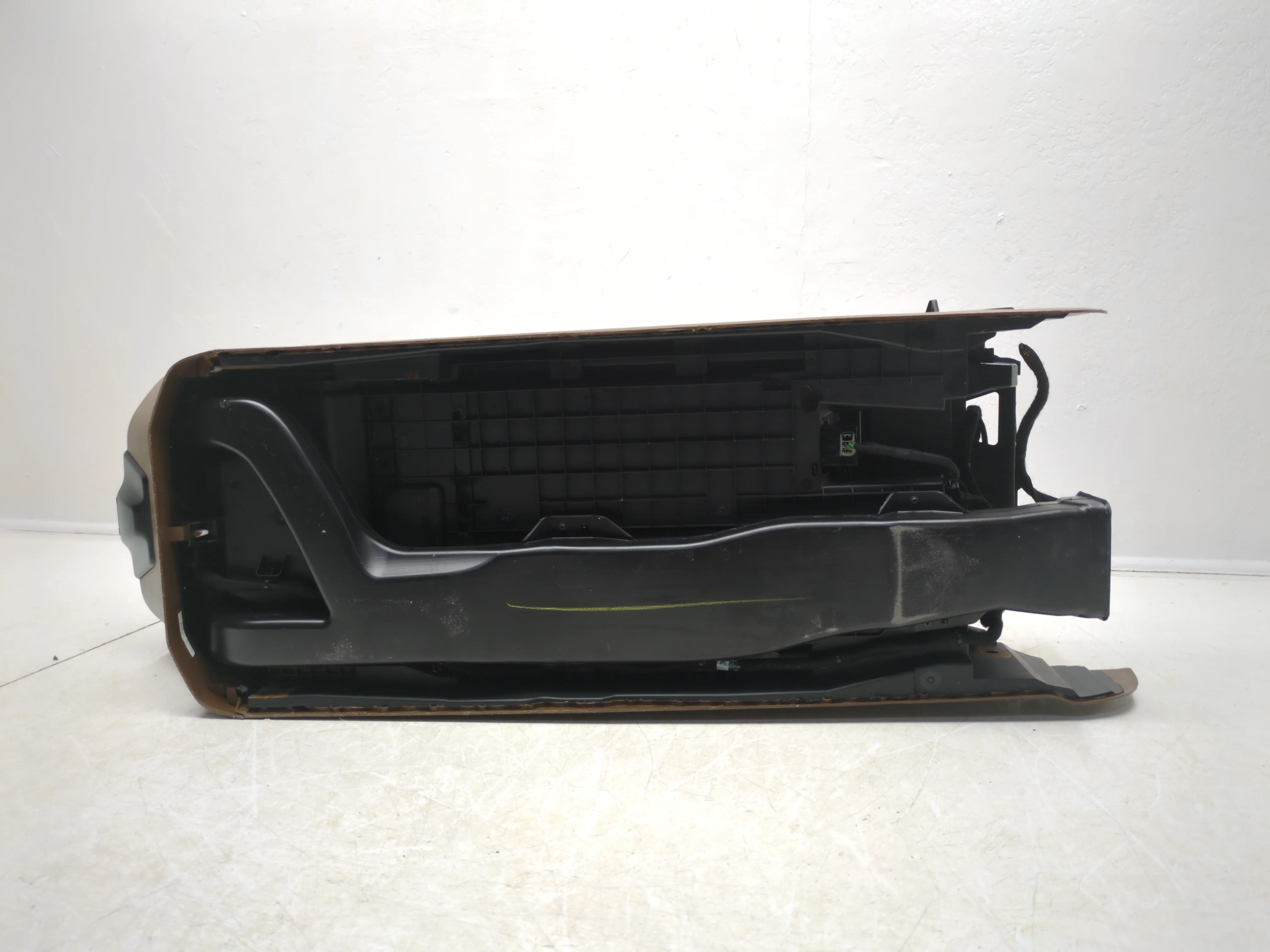 2019 - 2024 Dodge Ram Center Console, Laramie Mountain Brown 1500 DT #1765 - Image 17