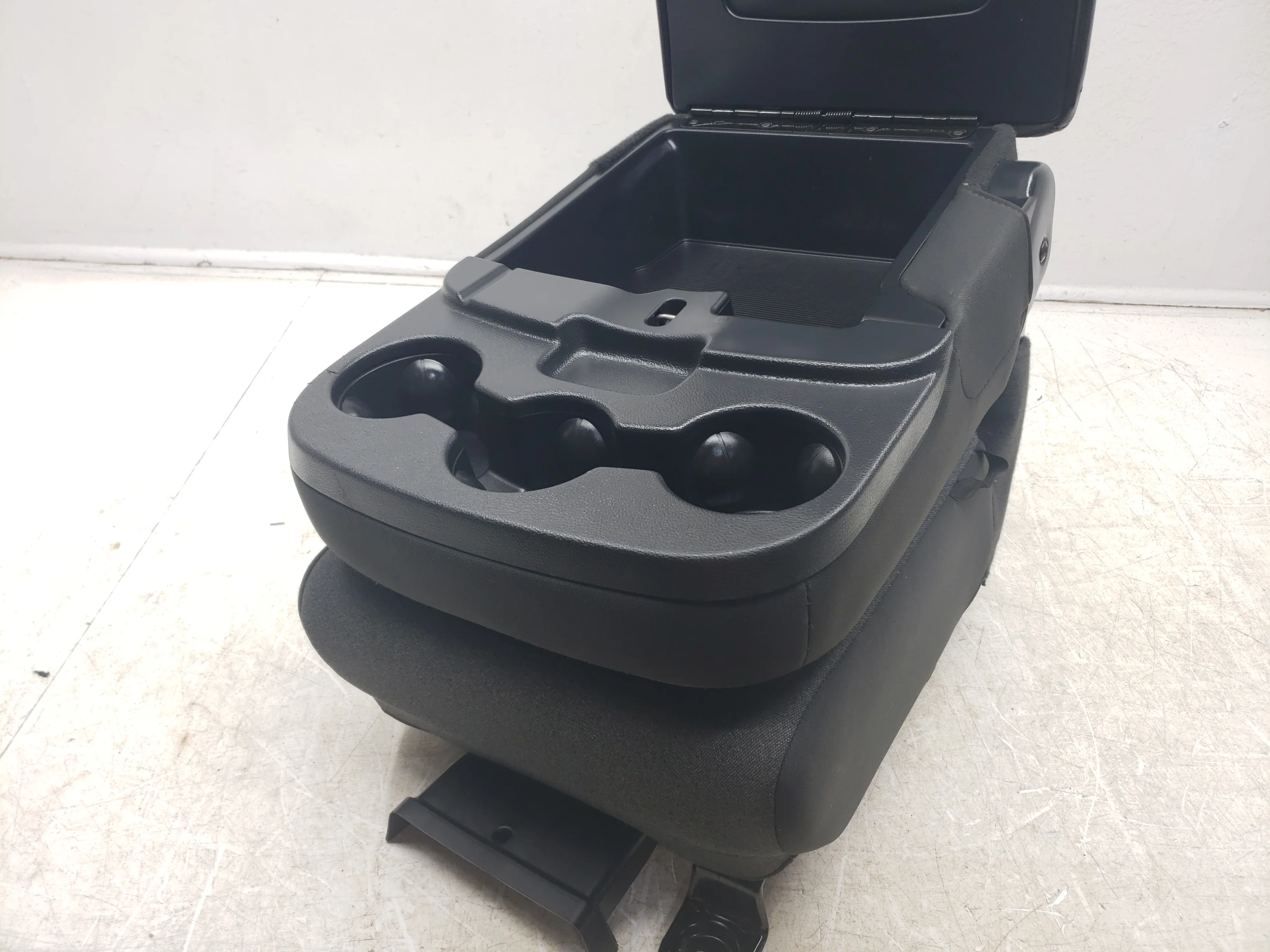 2019 - 2024 Dodge Ram Heavy Duty Jump Seat, Dark Gray Cloth w/ Rear AC Vents #1596 - Image 3