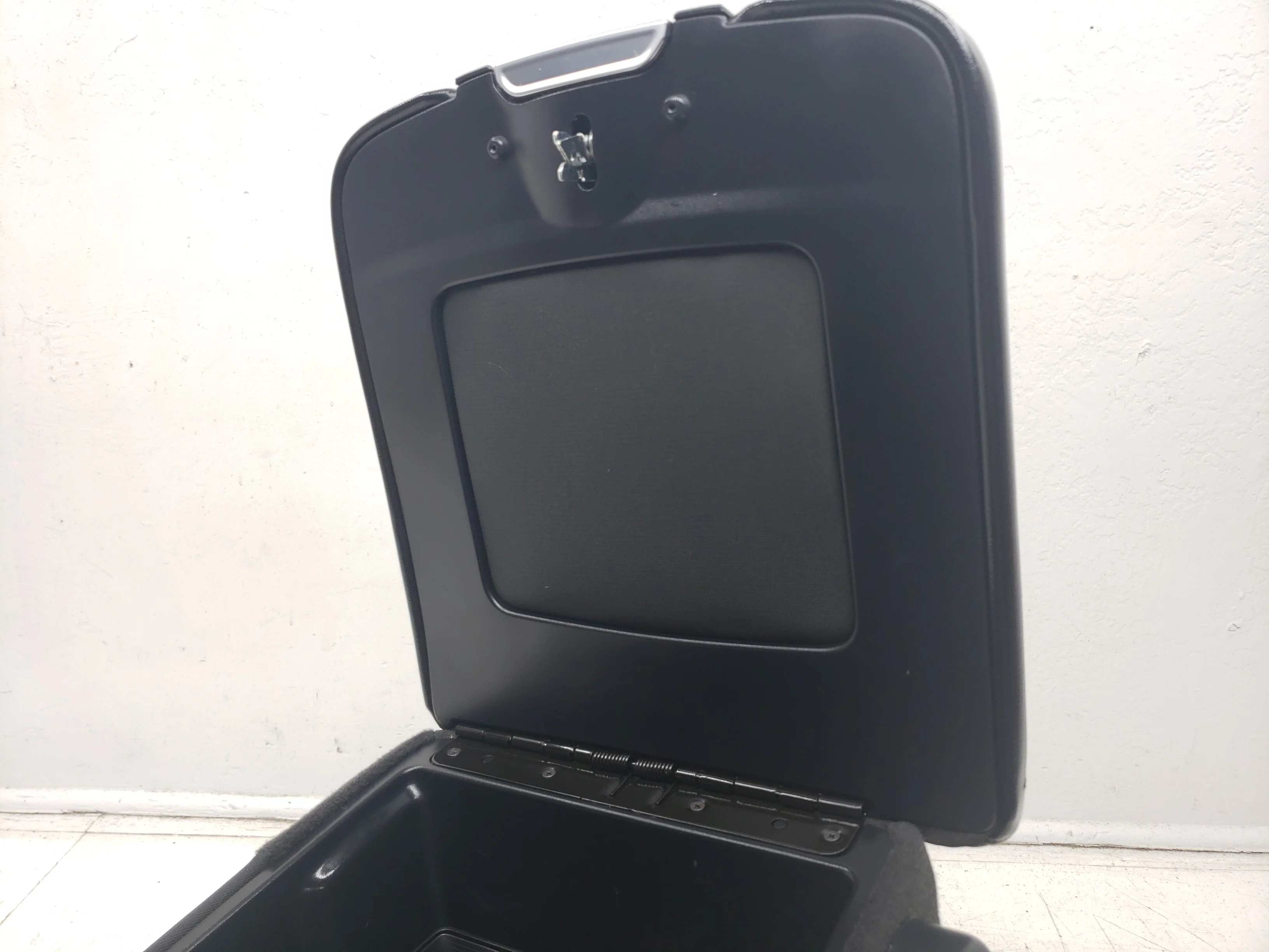 2019 - 2024 Dodge Ram Heavy Duty Jump Seat, Dark Gray Cloth w/ Rear AC Vents #1596 - Image 4