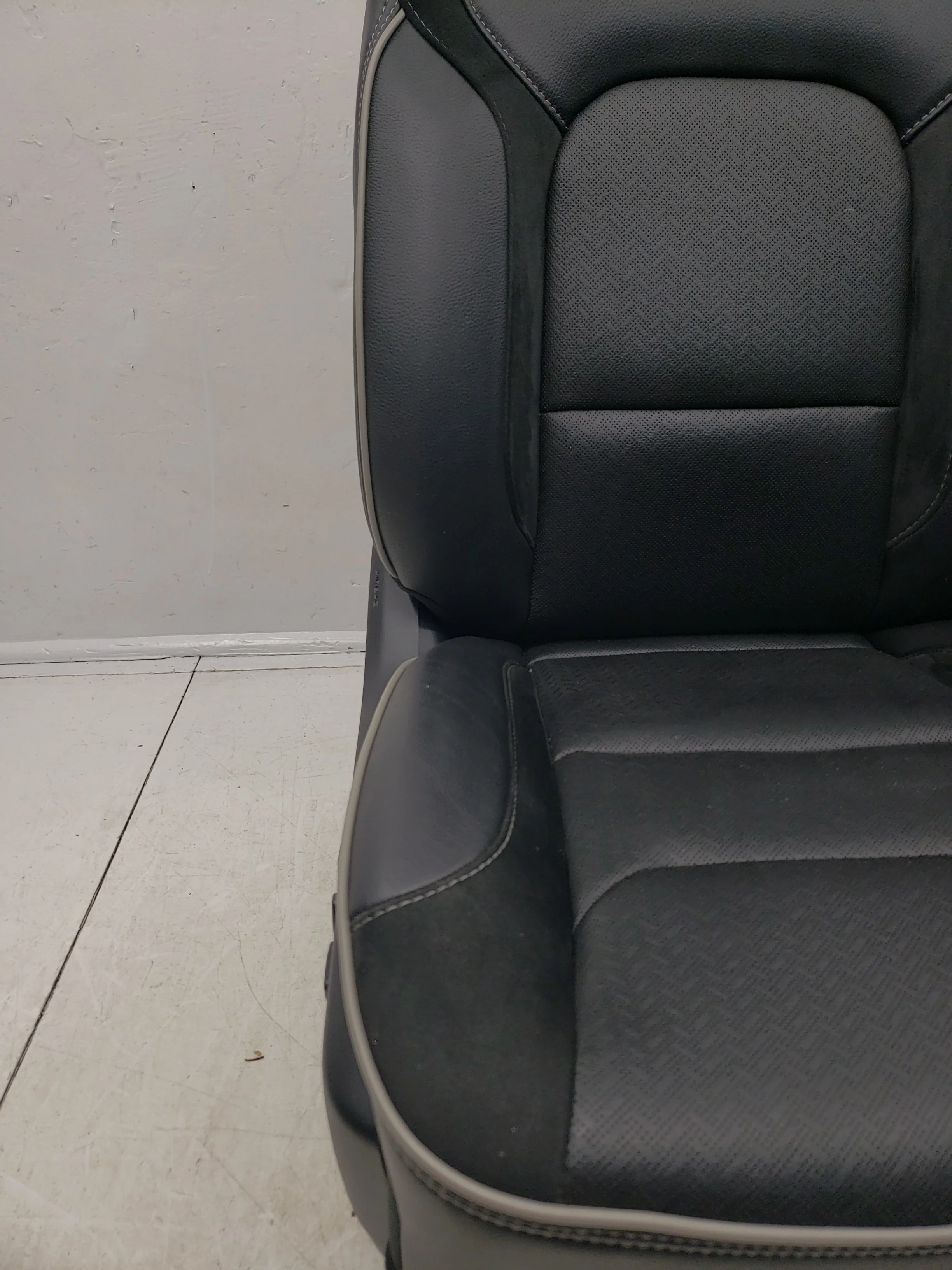 2019 - 2024 Dodge Ram Laramie Front Seats, Black Leather Suede, 1500 DT #1753 - Image 8