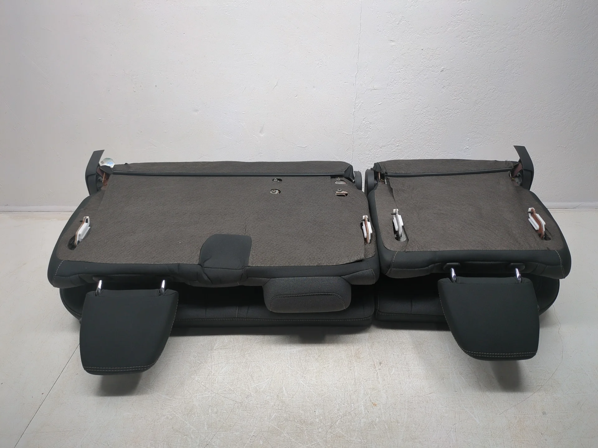 2019 - 2024 Dodge Ram Rear Seat, Light Gray Cloth, 1500 DT Crew Cab #1461 - Image 9