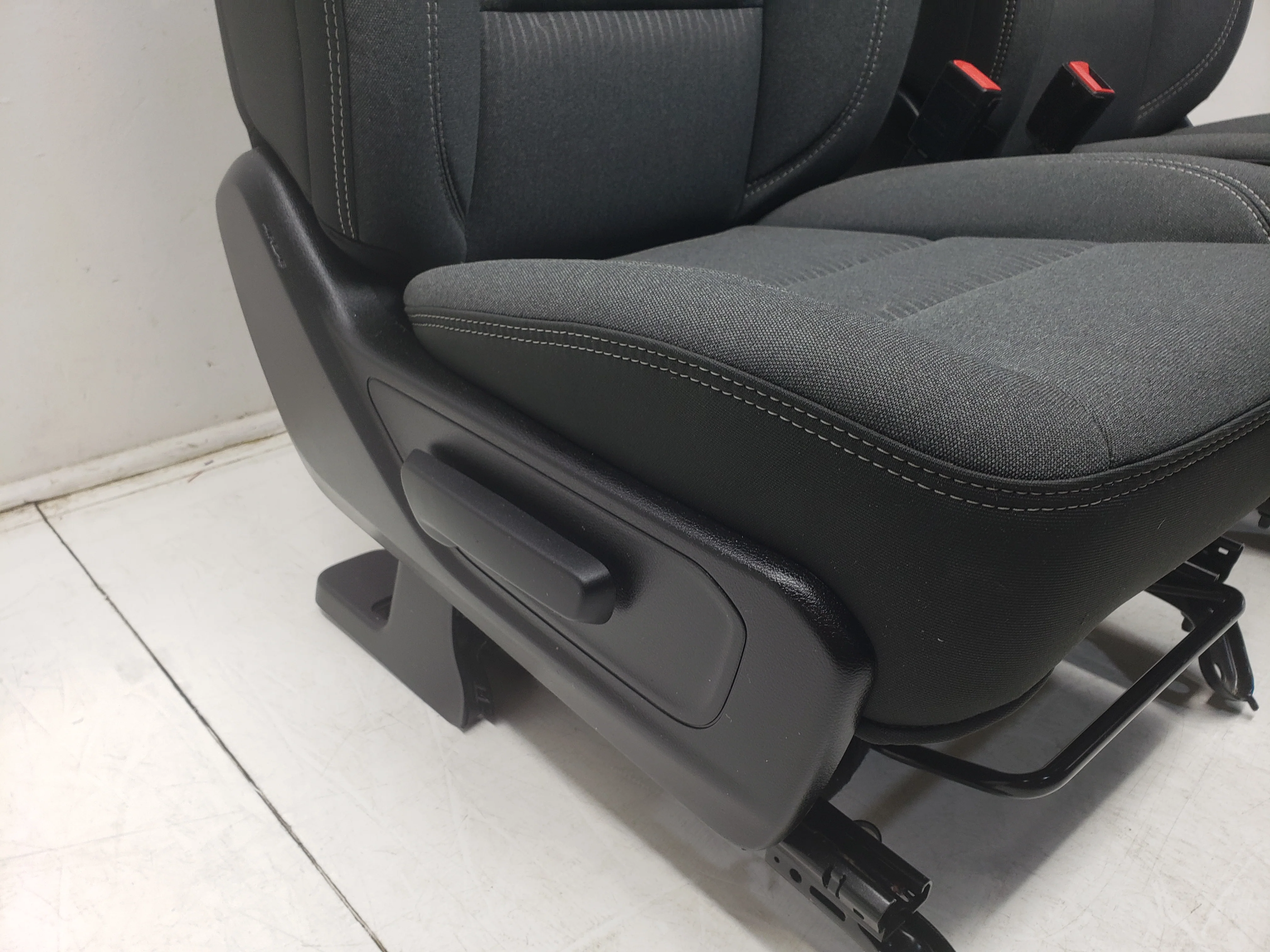 2019 - 2024 Dodge Ram Seats, Powered Heated Black Cloth, 1500 DT #1302 - Image 6