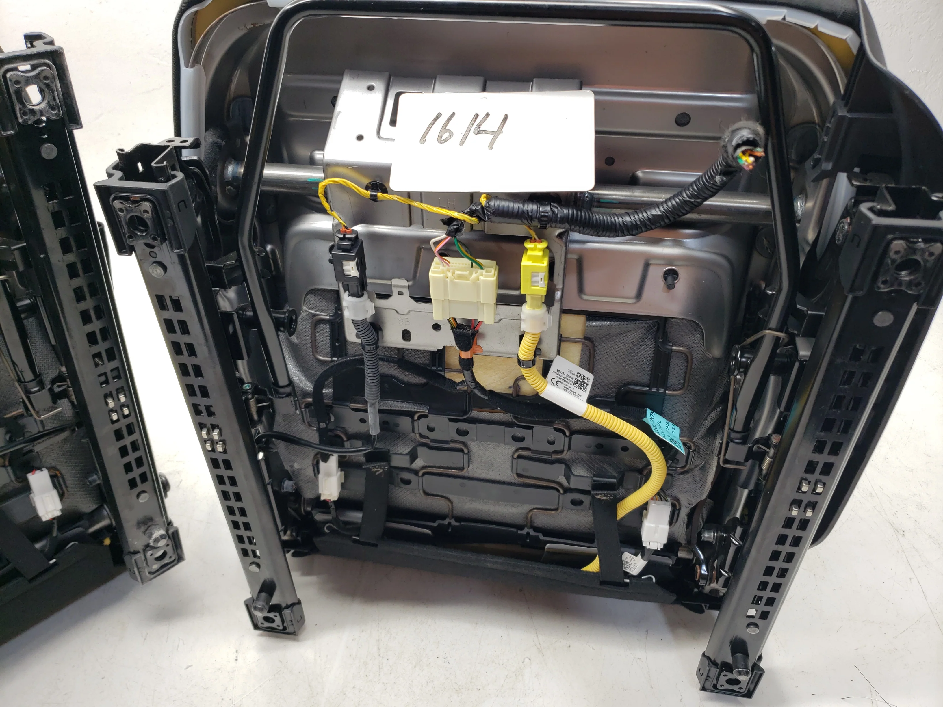 2021 - 2025 Hyundai Elantra N Seats, Black Leather N Light, Front & Rear #1649 - Image 18