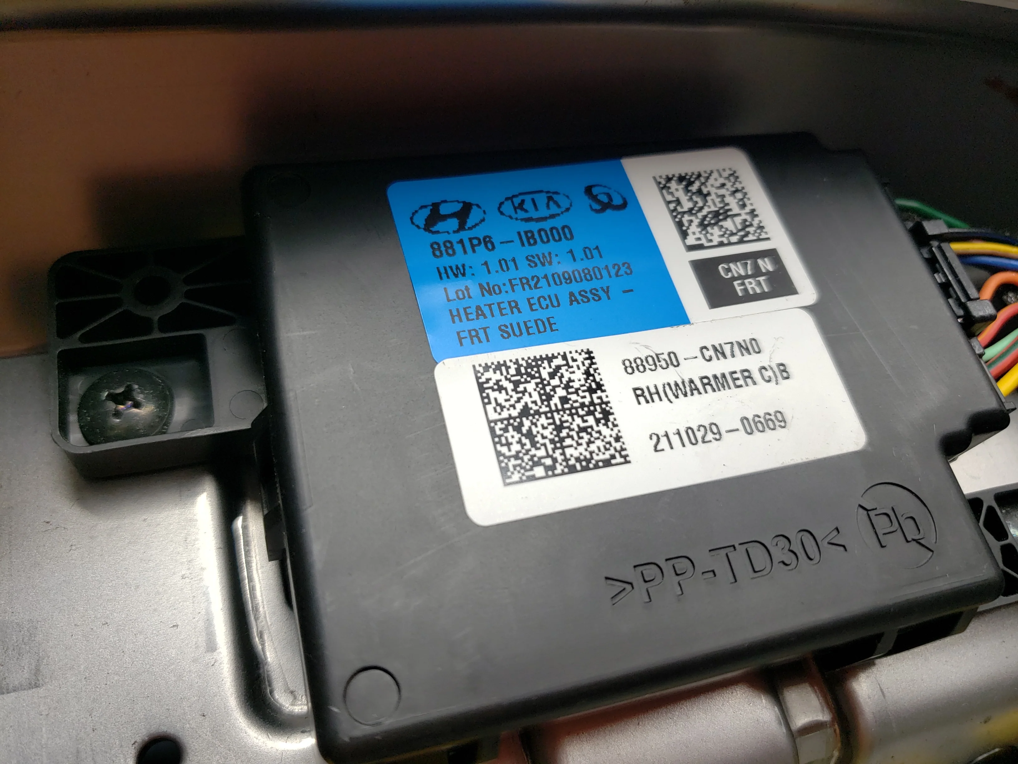 2021 - 2025 Hyundai Elantra N Seats, Black Leather N Light, Front & Rear #1649 - Image 21