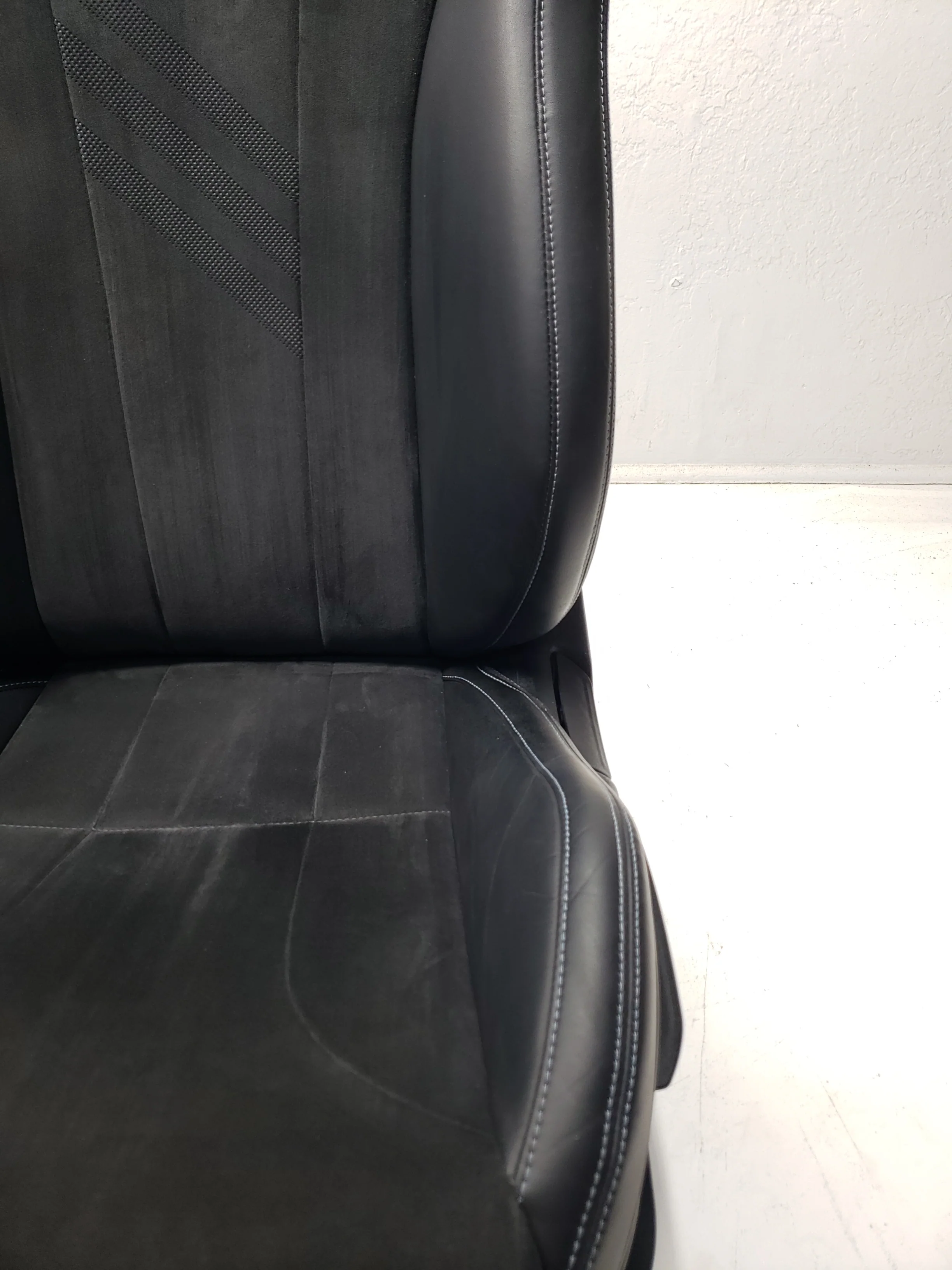 2021 - 2025 Hyundai Elantra N Seats, Black Leather N Light, Front & Rear #1649 - Image 5