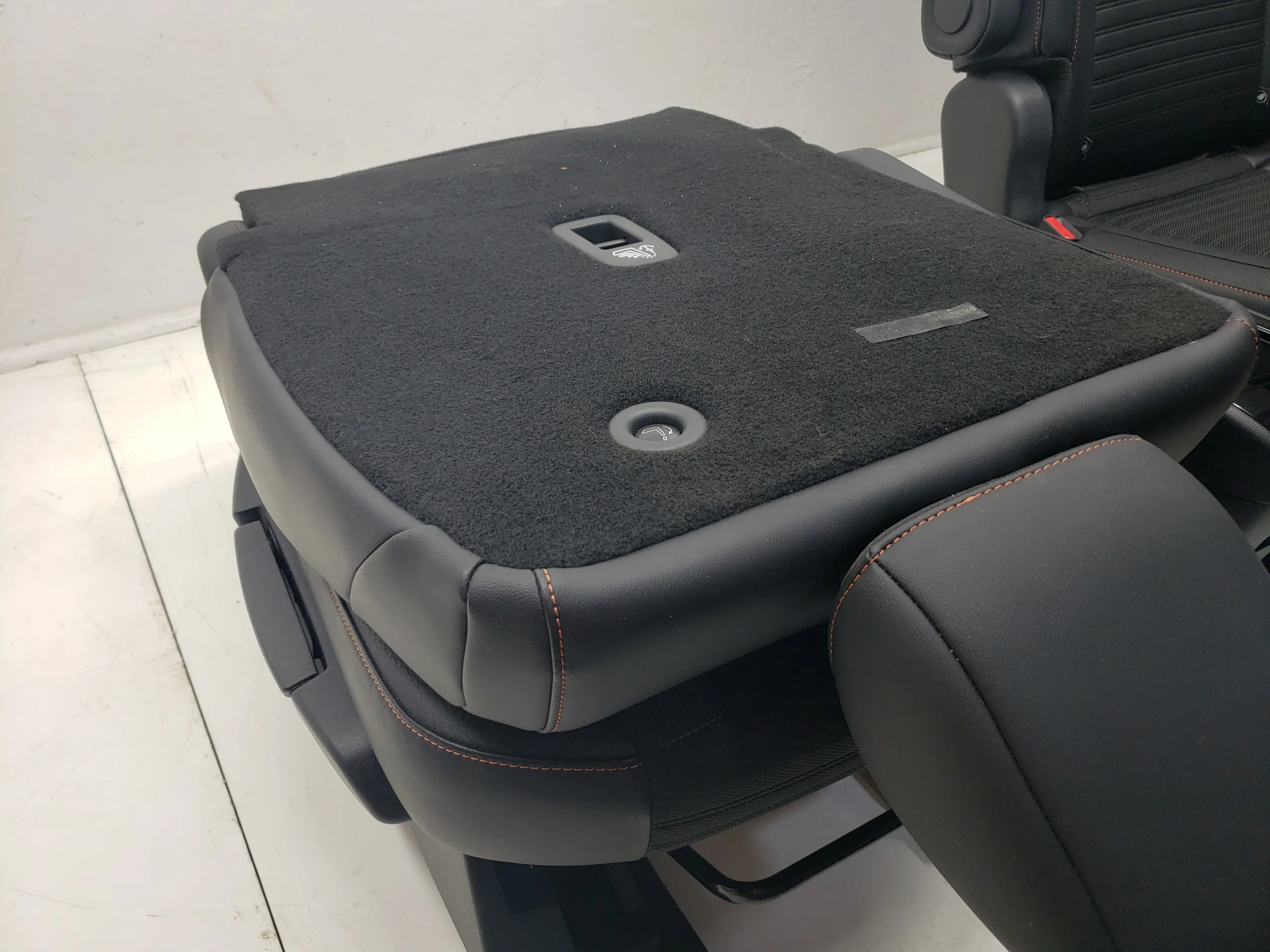 2022 - 2024 Nissan Pathfinder Rock Creek Seats, Black Leather 3 Rows #1055 - Image 22