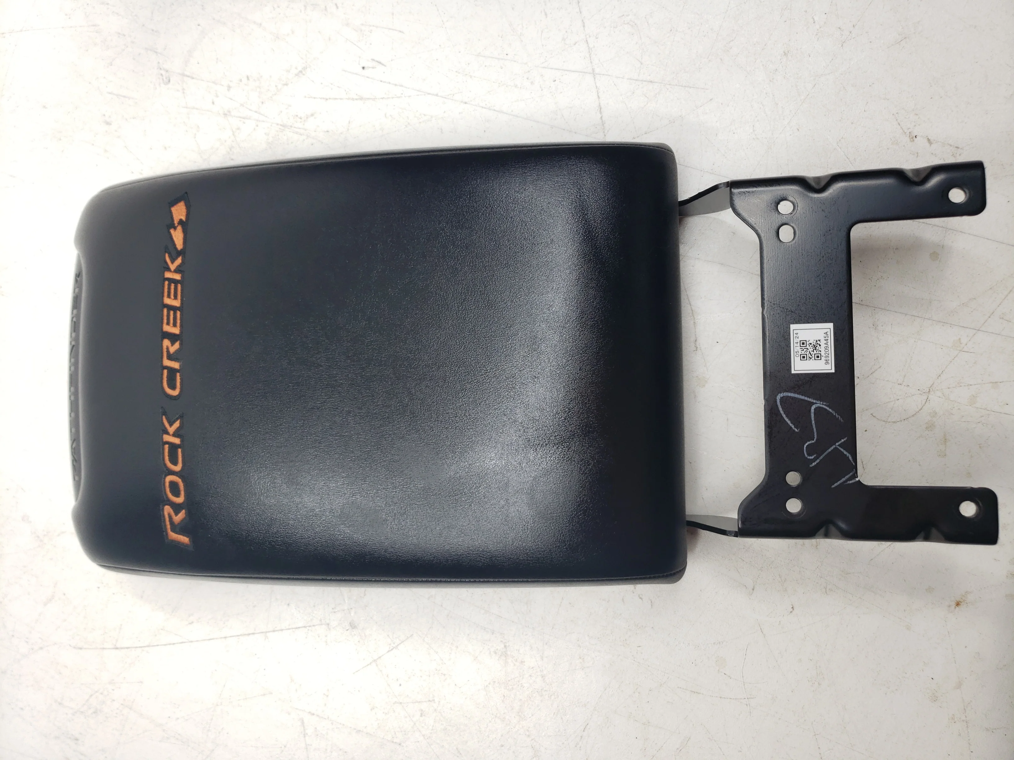 2022 - 2024 Nissan Pathfinder Rock Creek Seats, Black Leather 3 Rows #1055 - Image 27