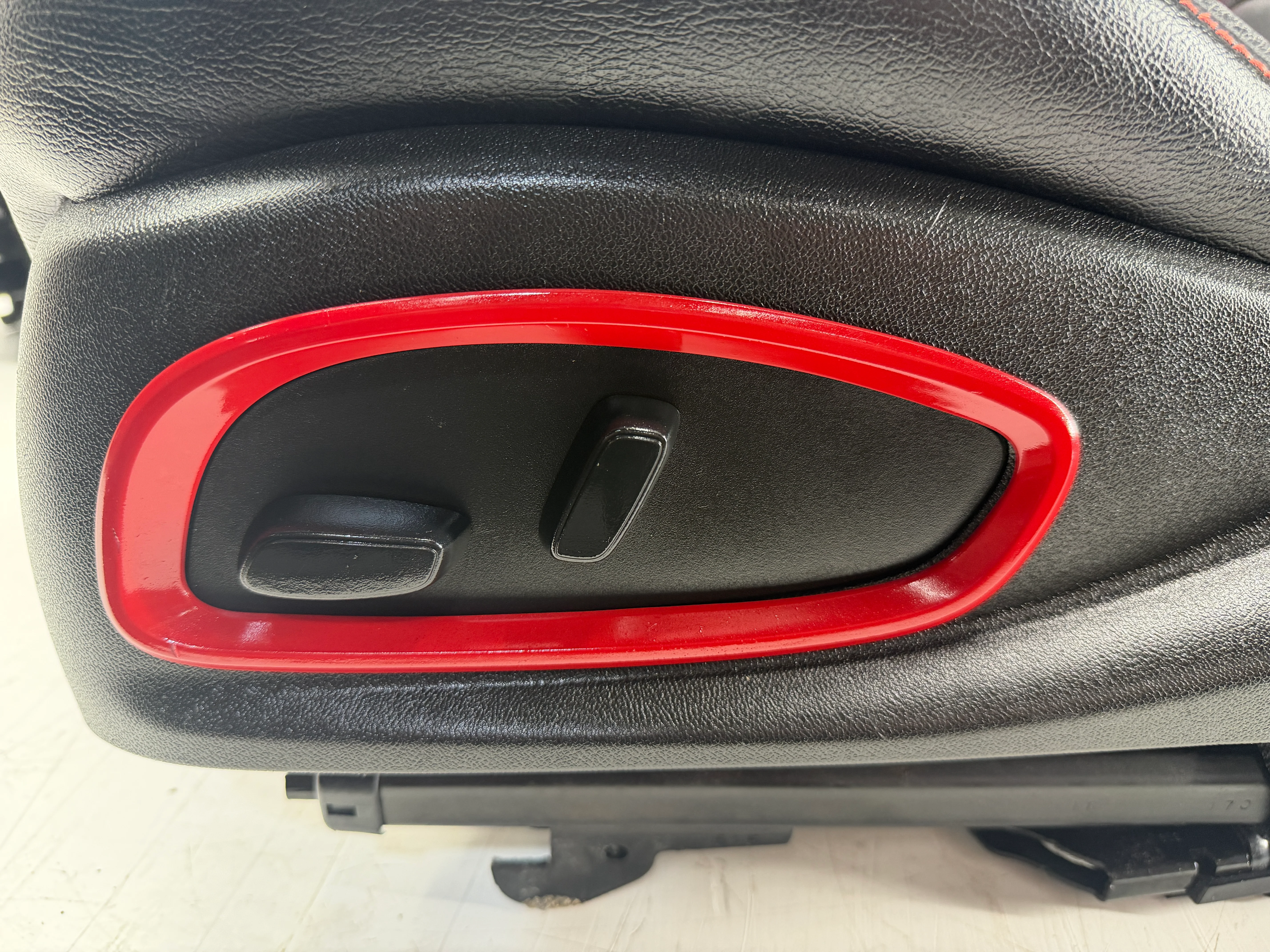 Camaro Seats 2016 - 2024, Katzkin Black and Red Leather Powered #3071 - Image 11