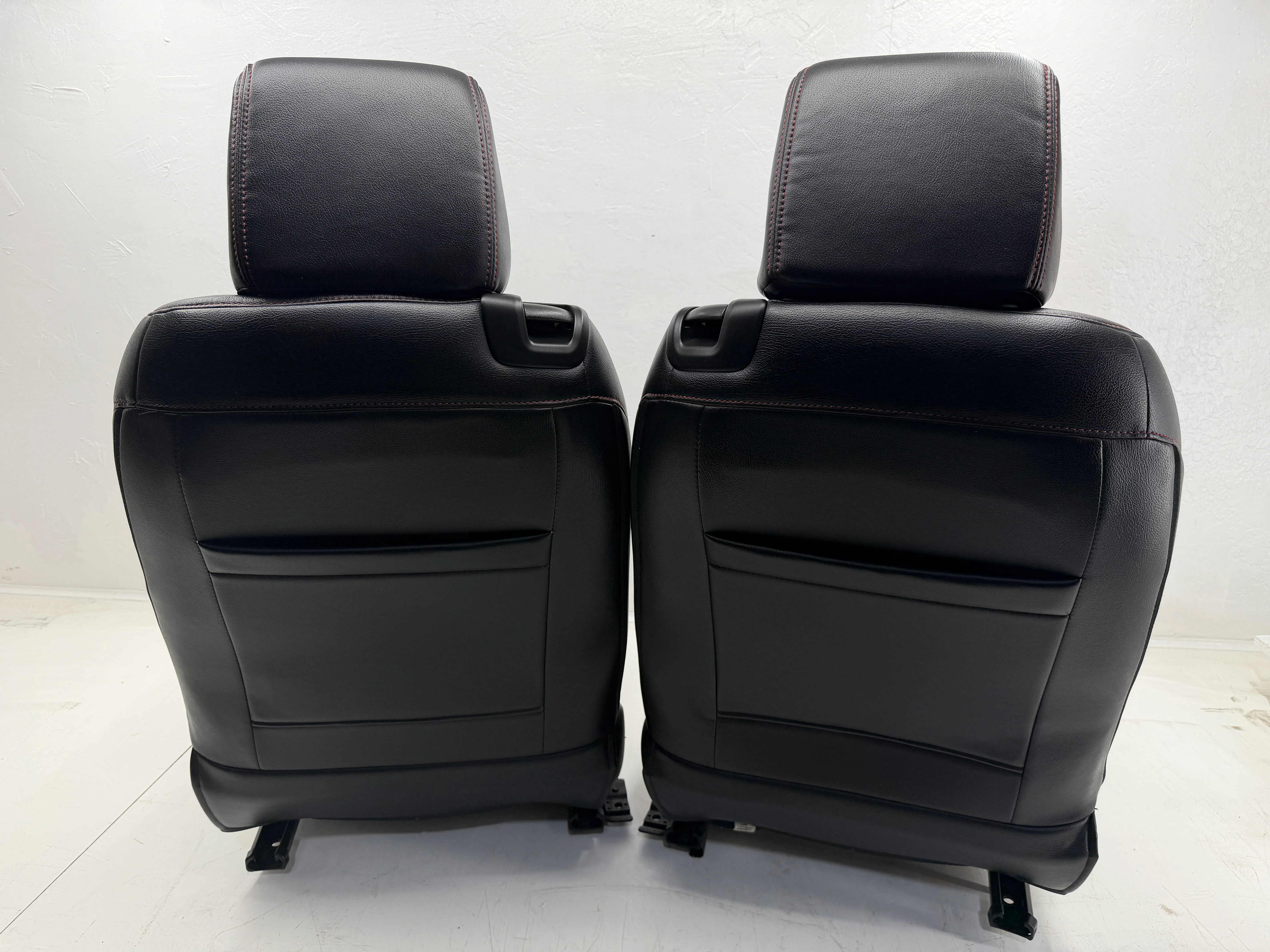 Camaro Seats 2016 - 2024, Katzkin Black and Red Leather Powered #3071 - Image 13