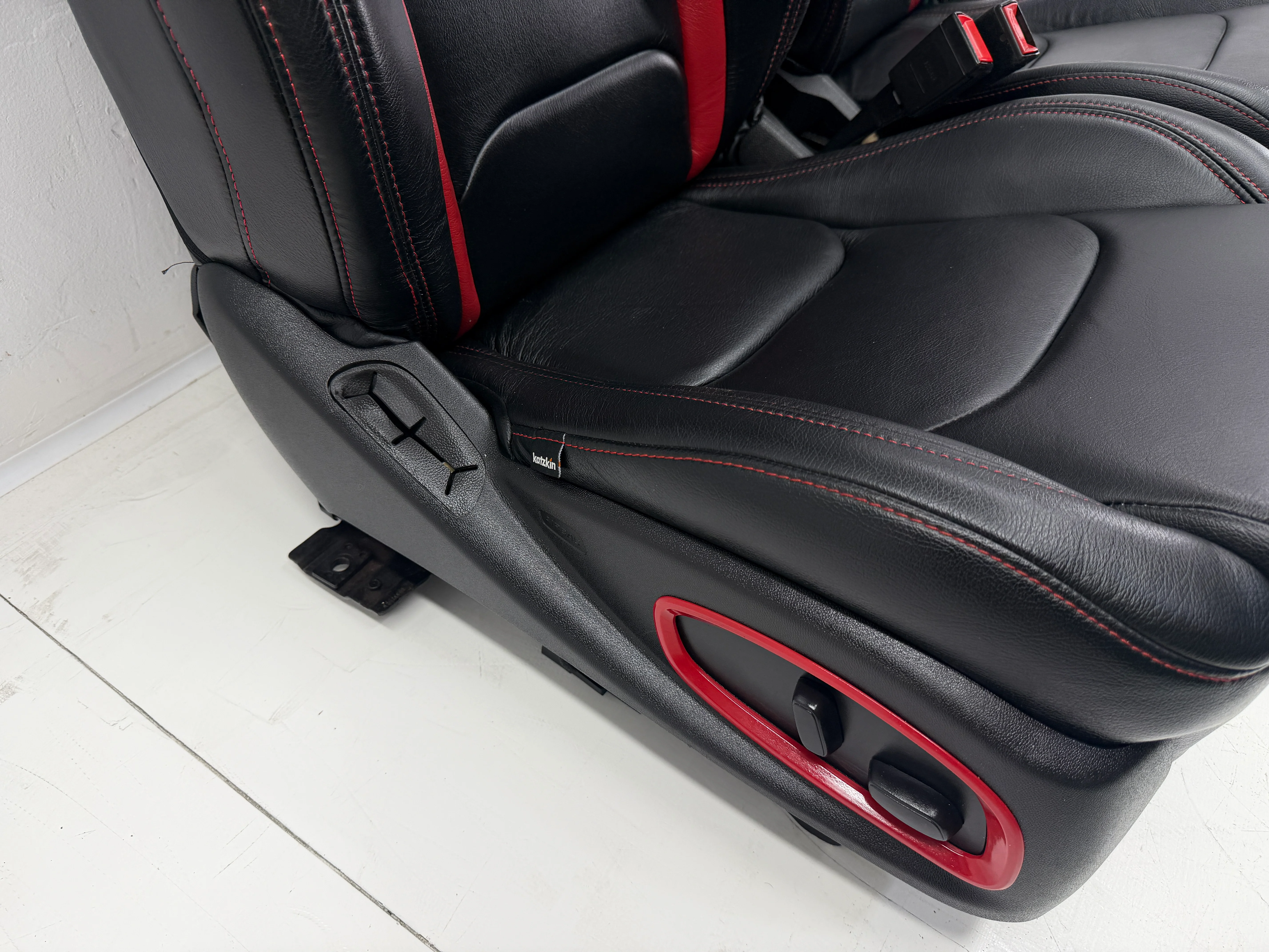 Camaro Seats 2016 - 2024, Katzkin Black and Red Leather Powered #3071 - Image 3