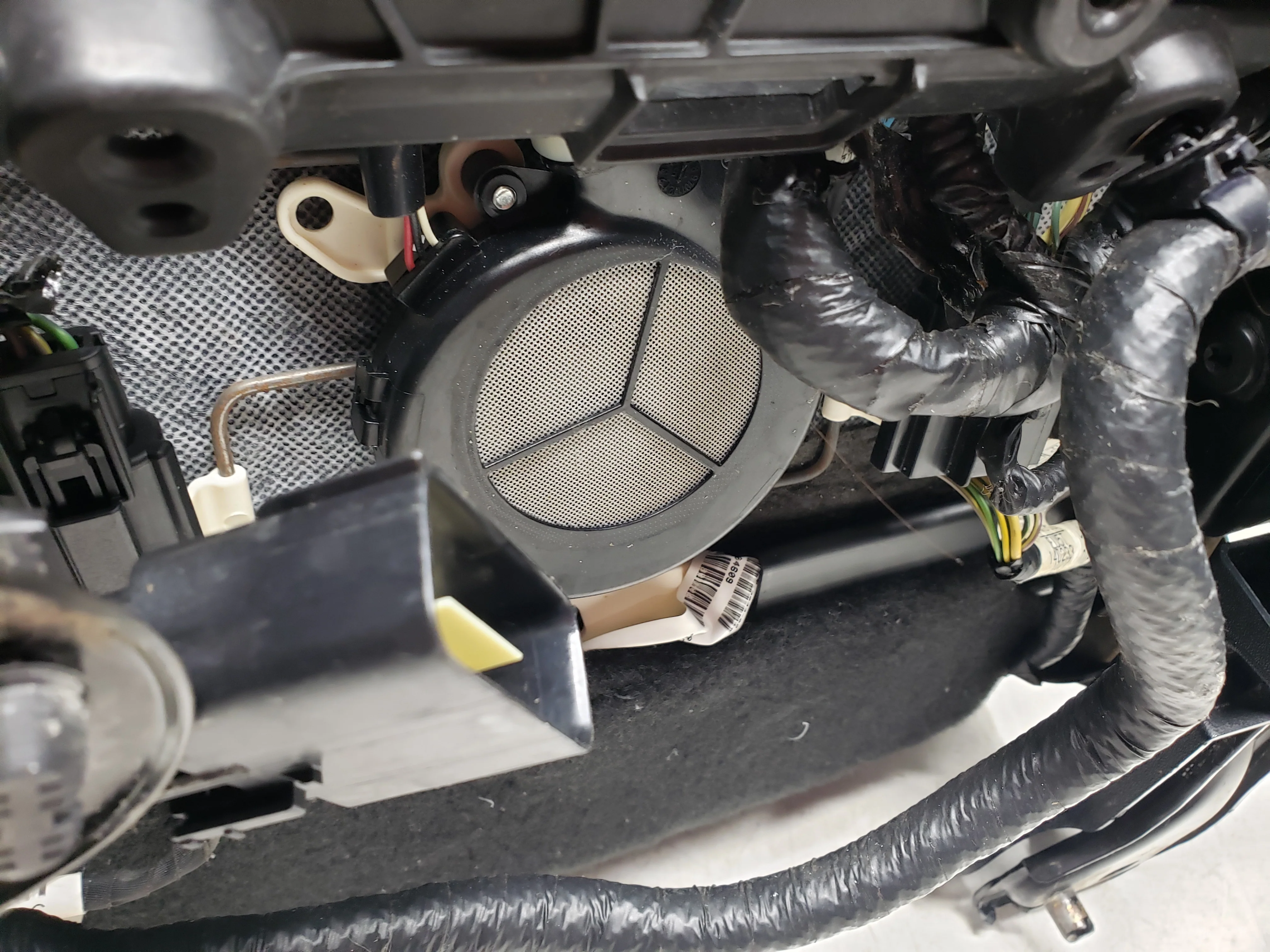 Mustang Recaro Seats, Heated & Cooled, Powered Coupe 2015-2023 - Image 16