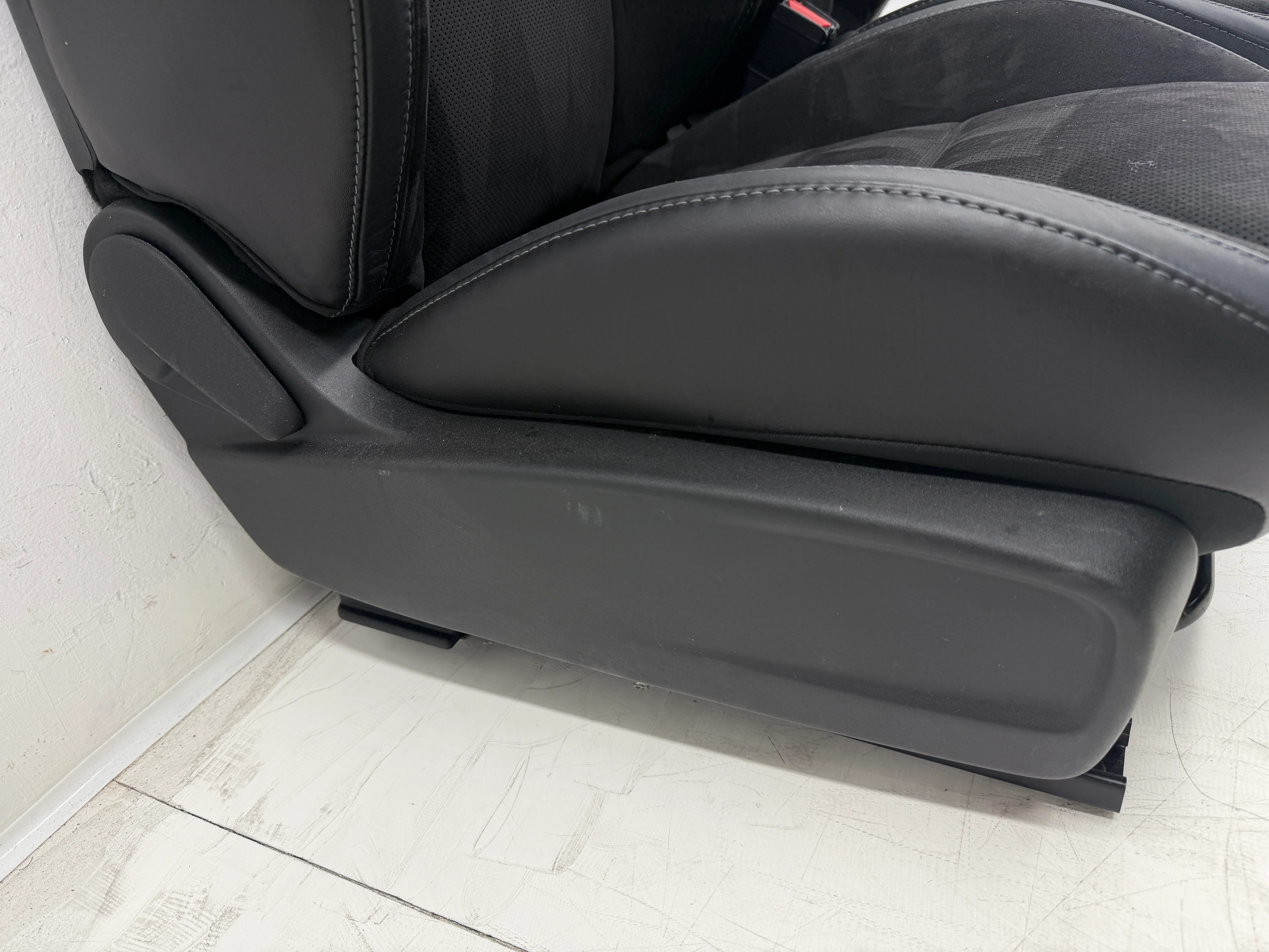 Dodge Challenger Seats 2008-2024, Heated Cooled Black Leather Suede #3084 - Image 3