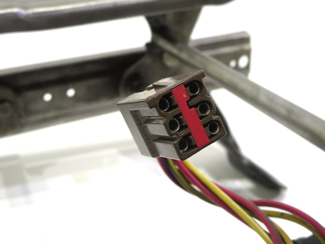 Super Duty Seat Track, 1999-2007 Passenger Side, Ford F250 & F350 - Image 3