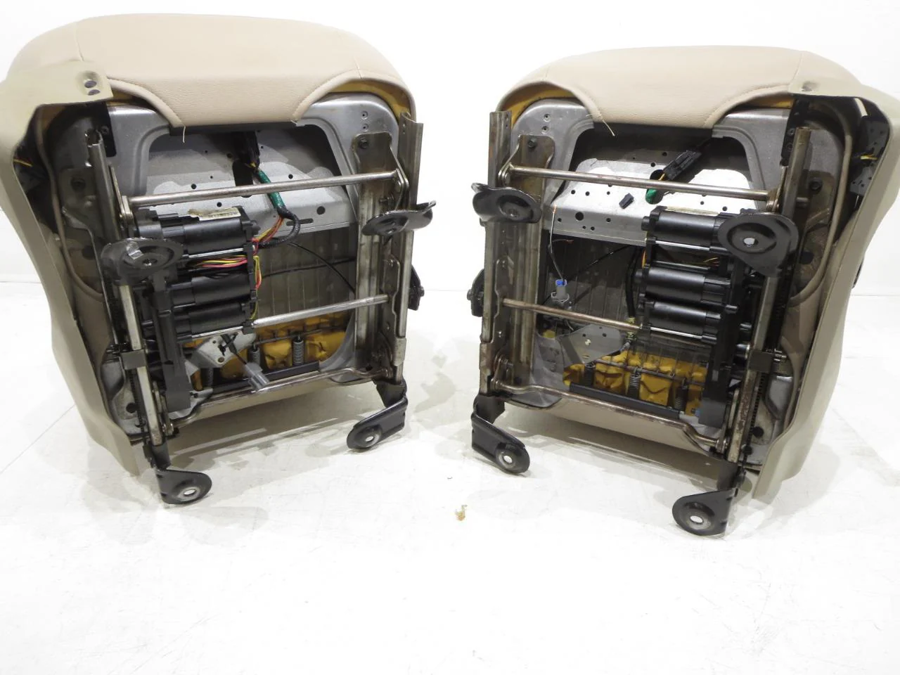 Ford Super Duty Seats 1999-2007, Custom Built Katzkin Leather Seats - Image 13