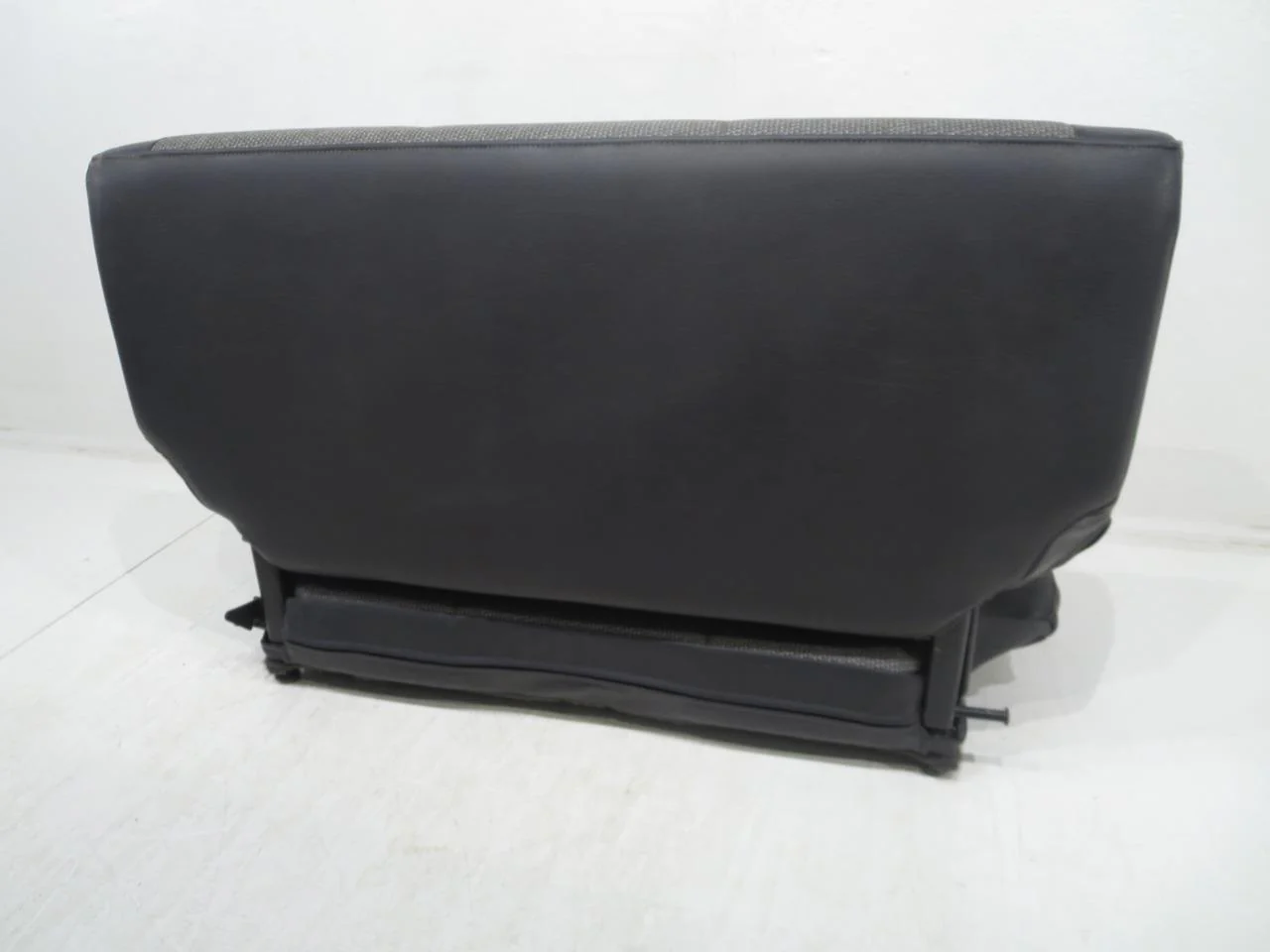 1997 - 2002 Jeep Wrangler Rear Seat, Charcoal Vinyl #325i - Image 7