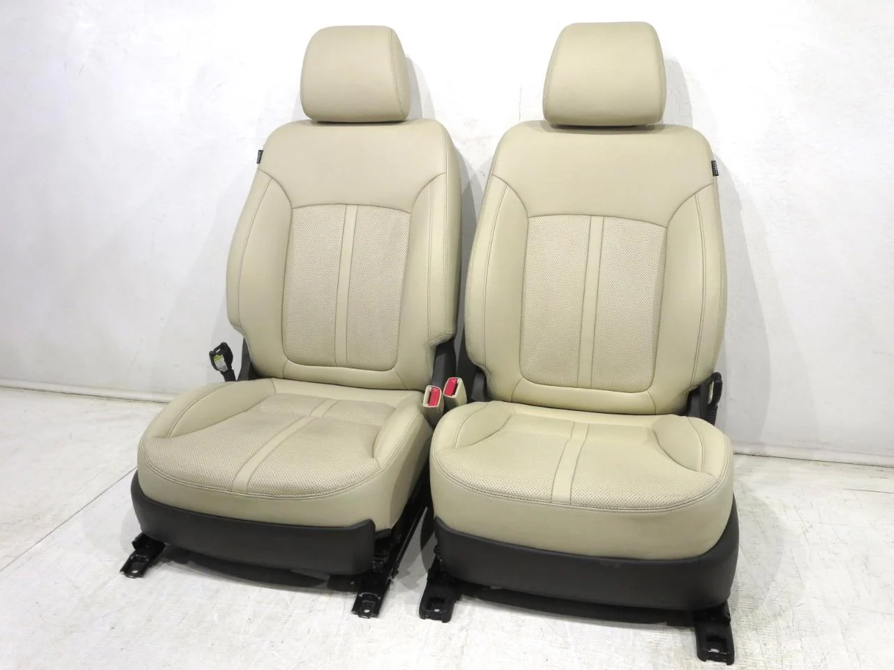 Kia K900 Seats 2015-2017 Beige Leather, Heated & Ventilated #7899i - Image 19