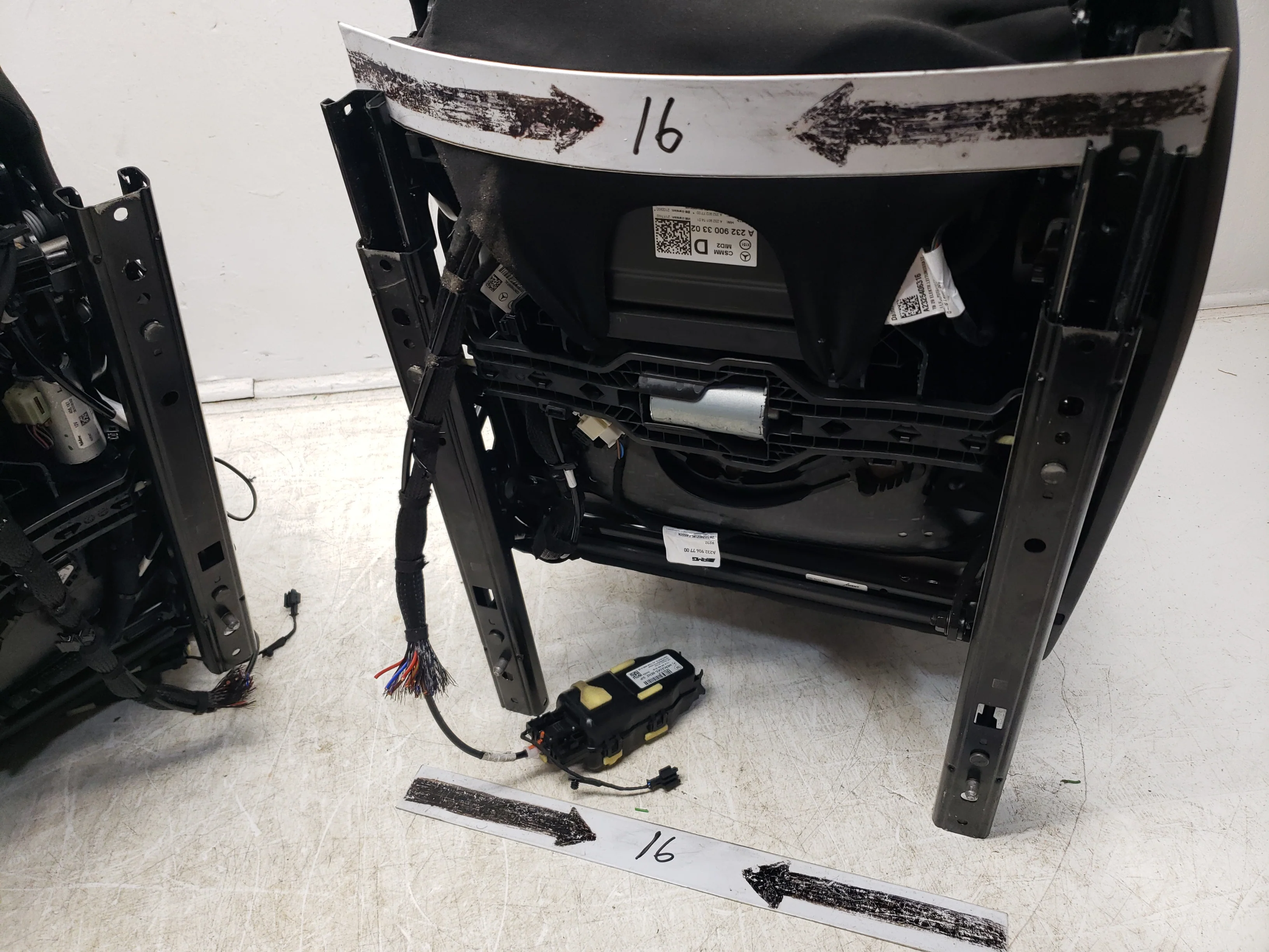 Mercedes AMG SL Seats 2022-2025, Dynamic R232 with AIR SCARF #1595 - Image 17