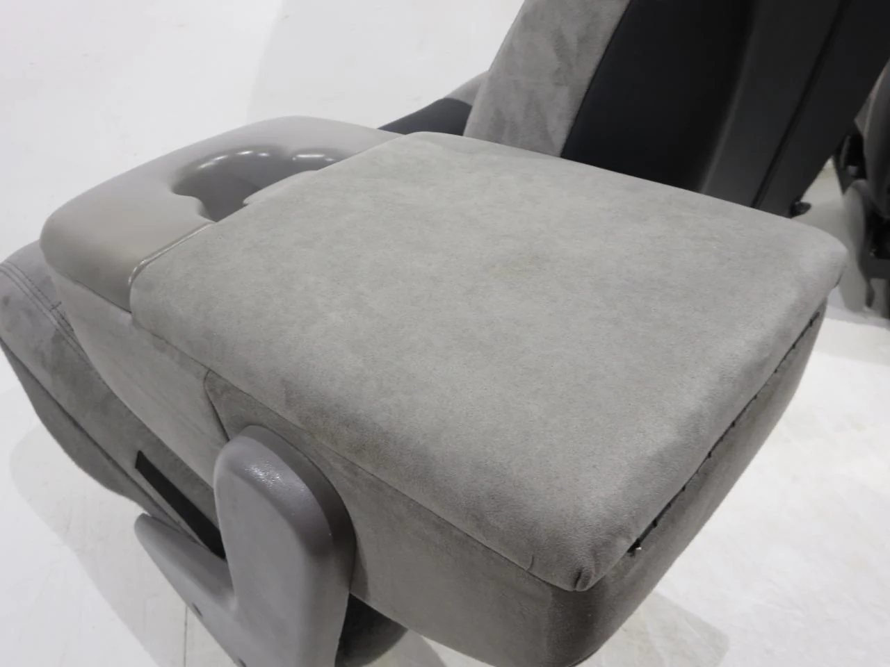 1997 - 2004 Ford F150 Svt Lightning Seats, Custom Made - Image 11