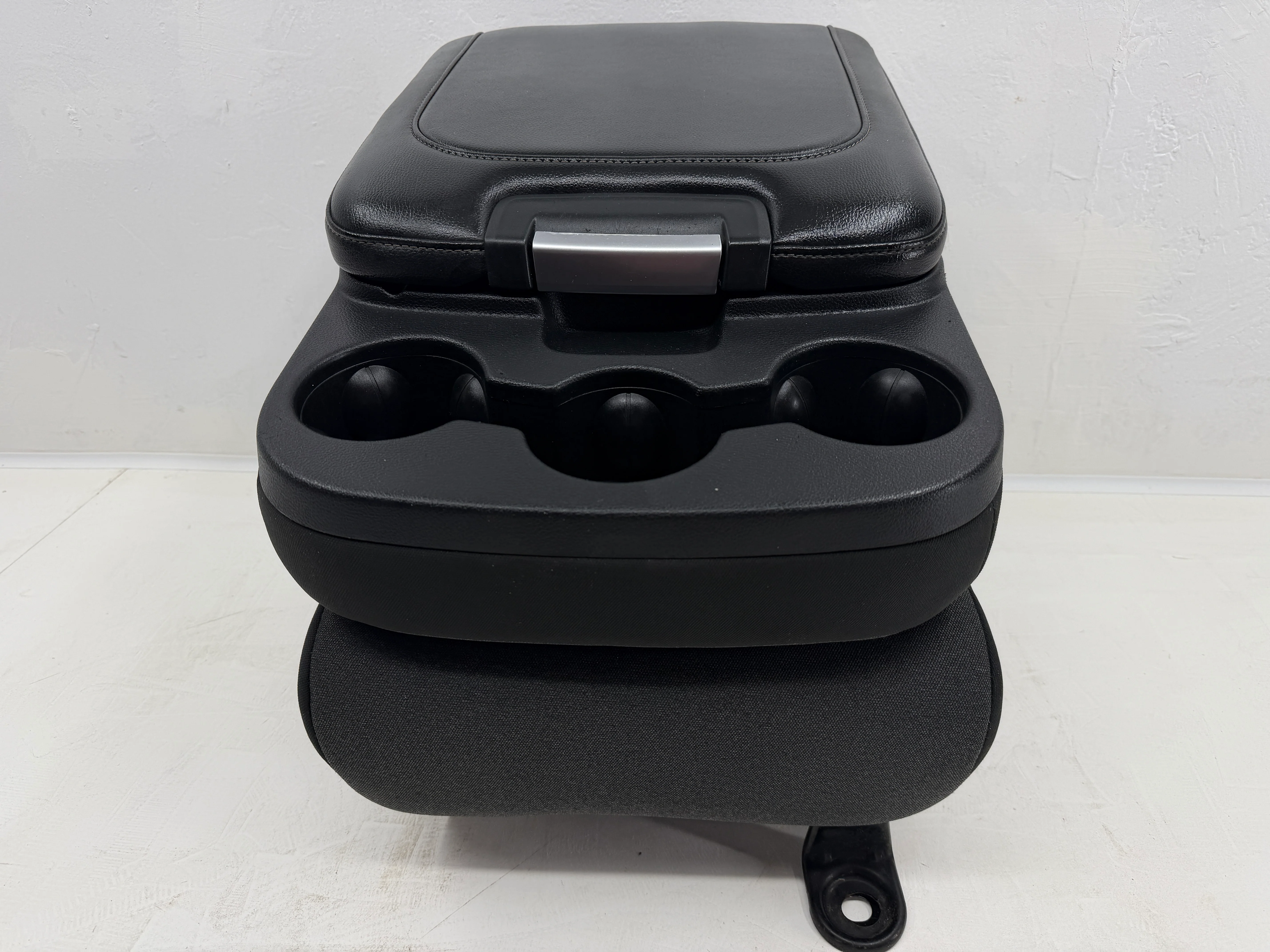 Ram Jump Seat, 2019-2024 Gray Cloth Console, upper Storage #3034 - Image 3