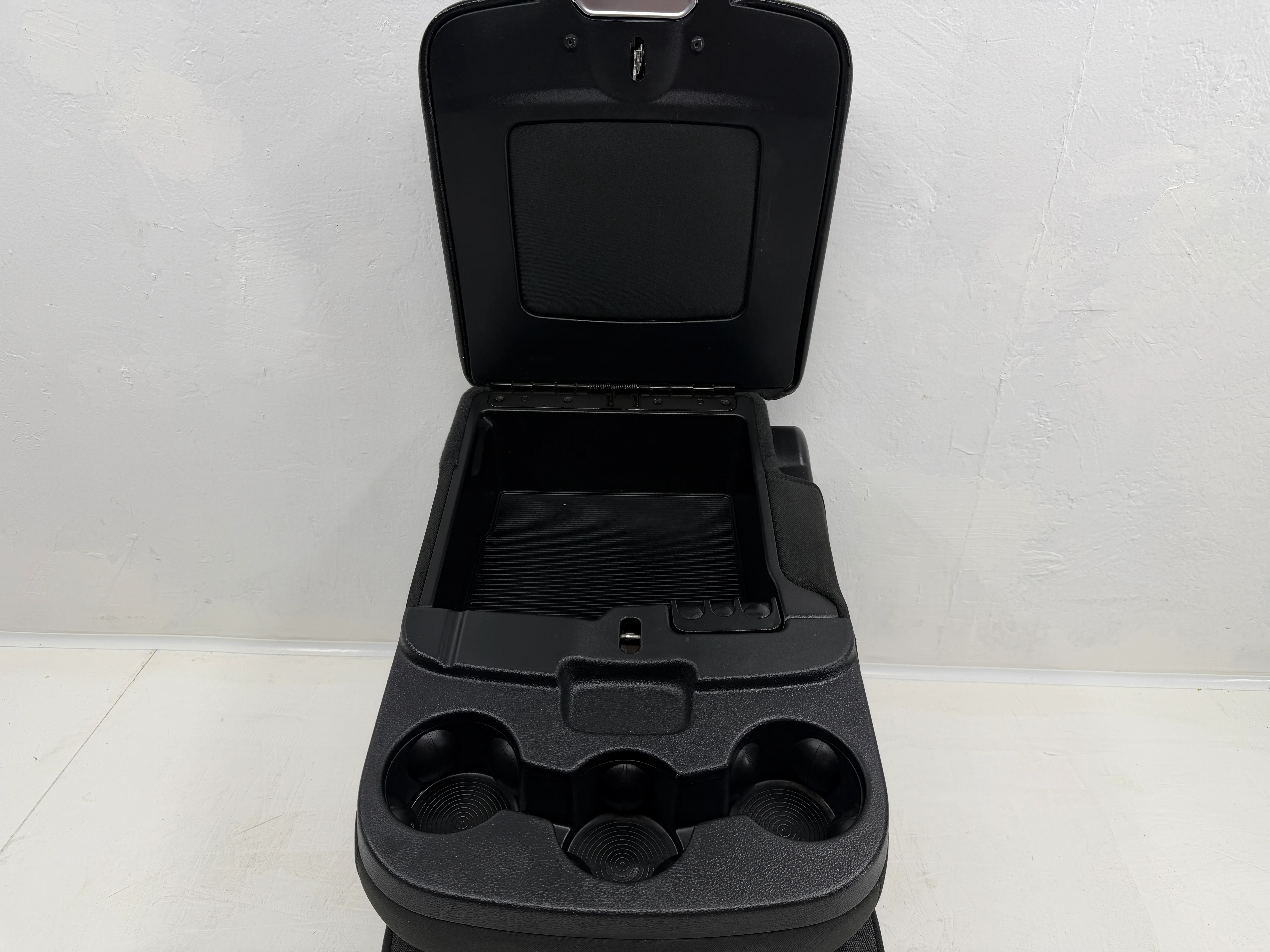 Ram Jump Seat, 2019-2024 Gray Cloth Console, upper Storage #3034 - Image 6