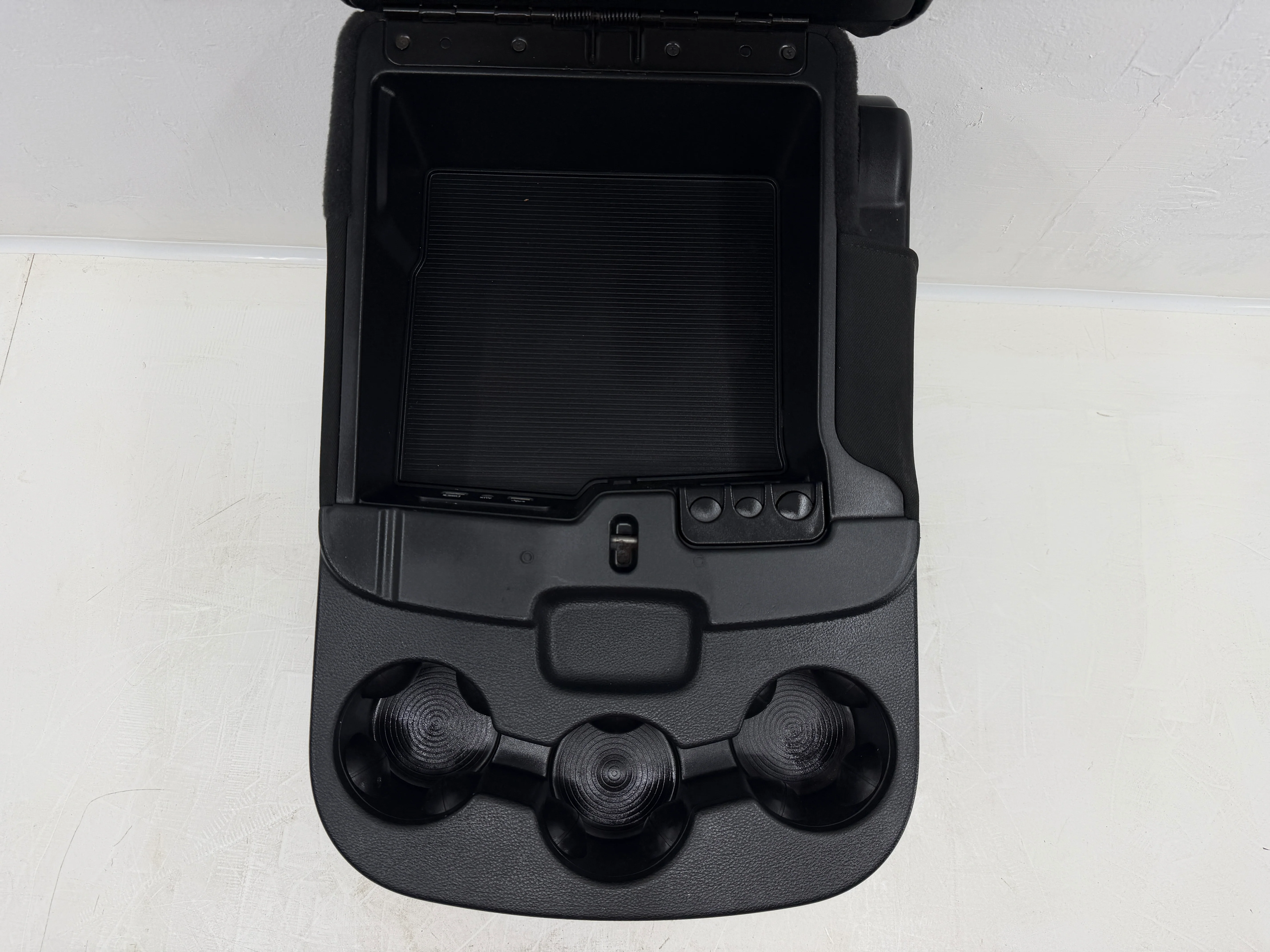 Ram Jump Seat, 2019-2024 Gray Cloth Console, upper Storage #3034 - Image 7