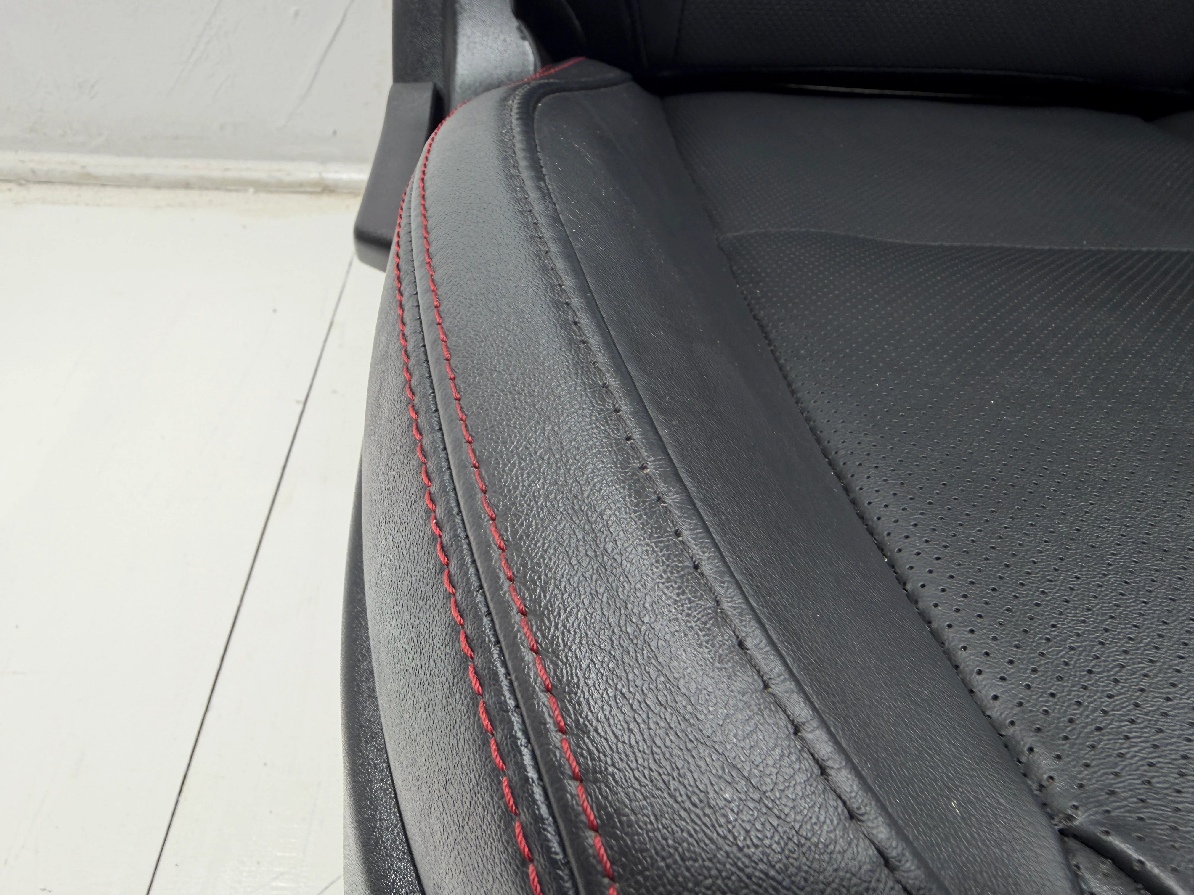 Subaru WRX Seats 2016-2021, Black Leather Powered #3023 - Image 12