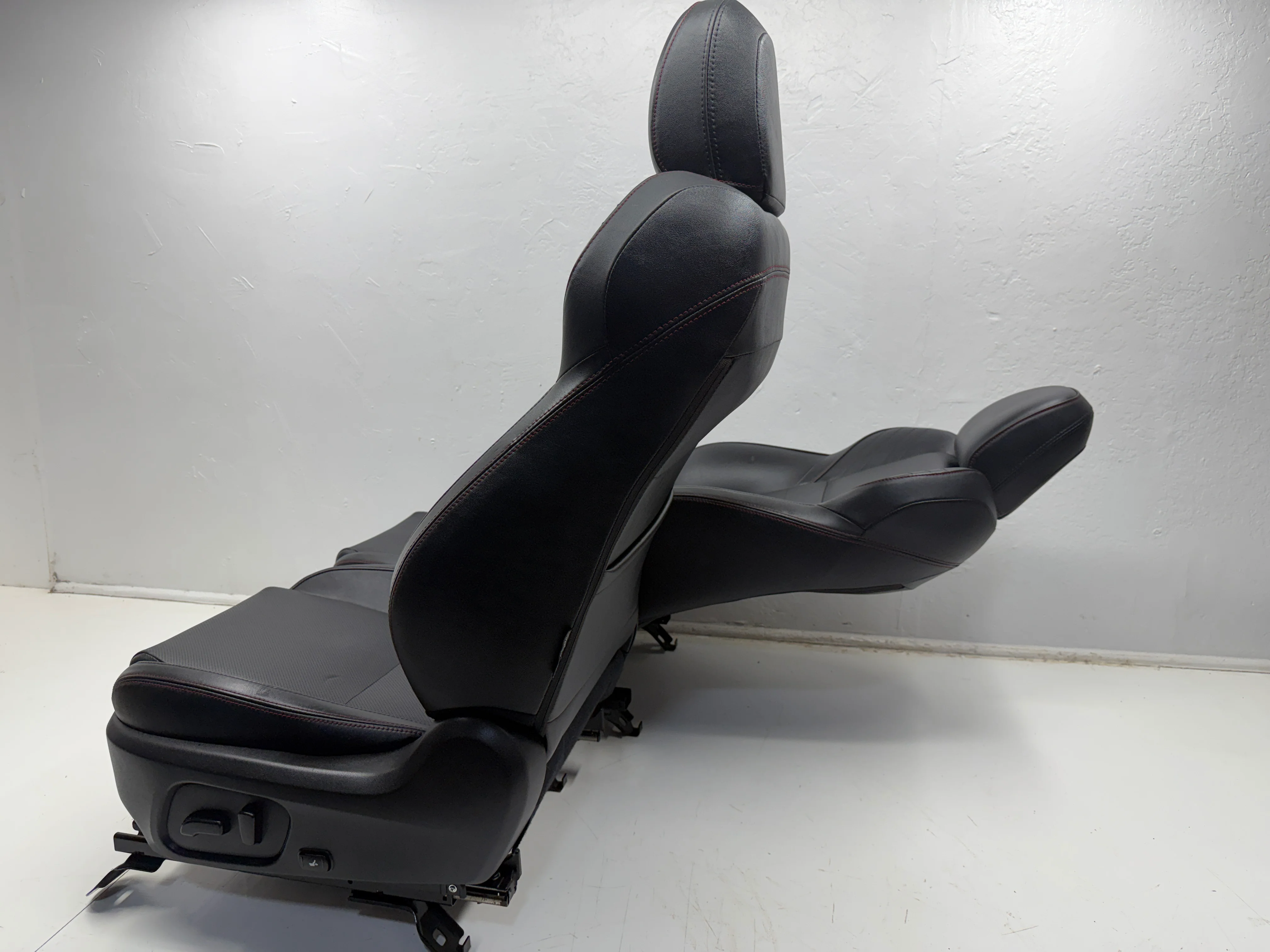 Subaru WRX Seats 2016-2021, Black Leather Powered #3023 - Image 8